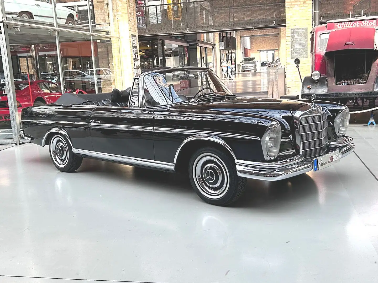 Mercedes-Benz 220 SE Cabrio - deutsche Erstauslieferung, Top! Чорний - 1