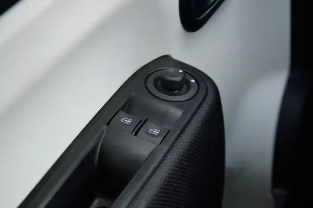 Renault Twingo view 19