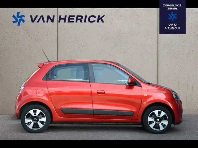 Renault Twingo view 3