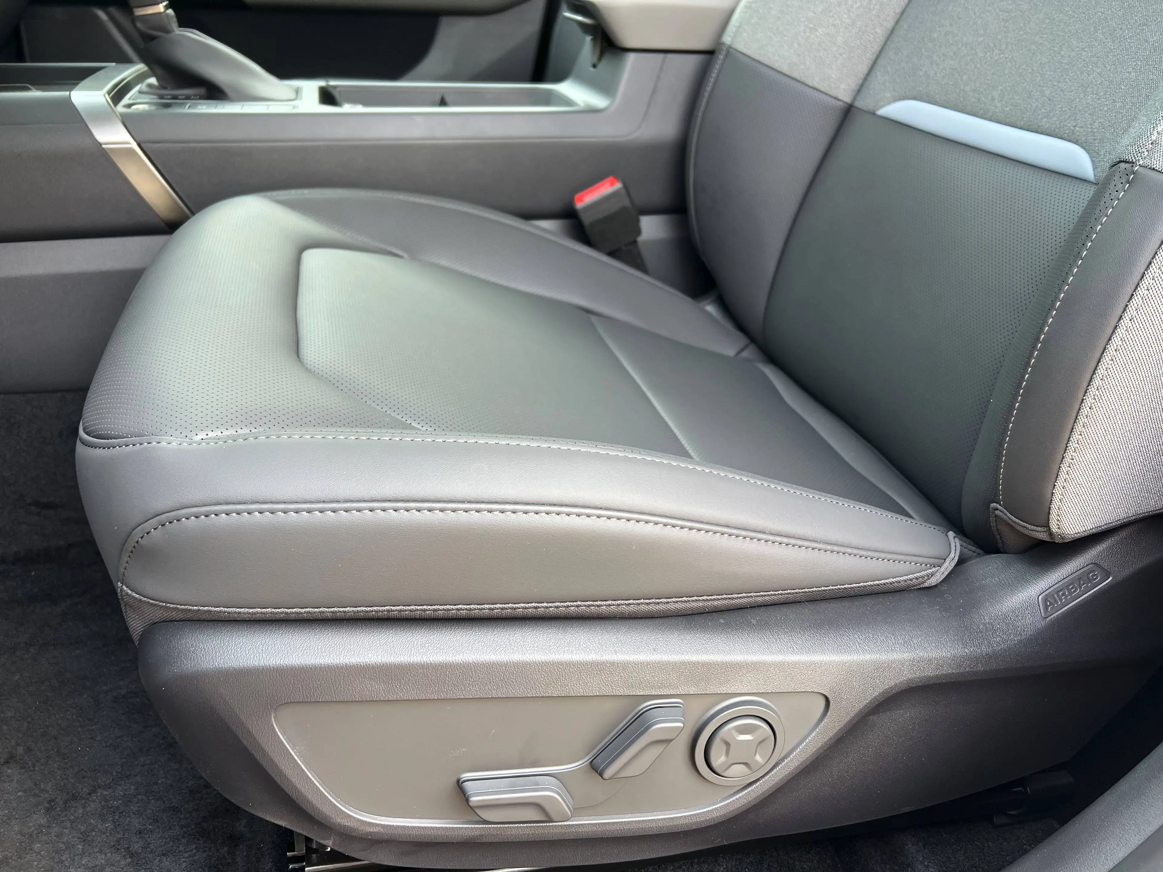 Kia Seltos 1.6 T-GDI 132 kW DCT+ AHZV — photo 8