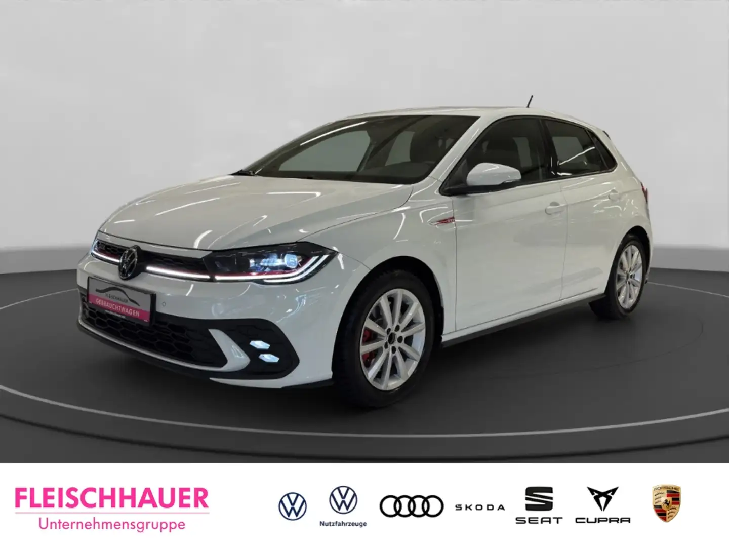 Volkswagen Polo VI GTI 2.0 TSI DSG+Matrix+17''+PDC+SHZ+App-connect Weiß - 1