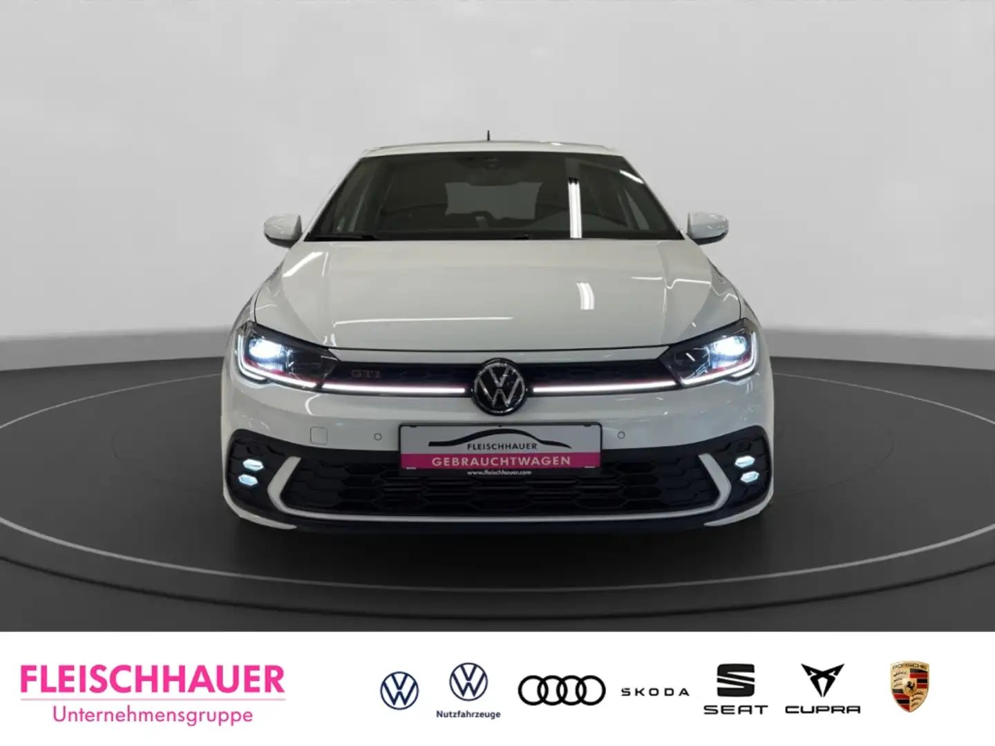 Volkswagen Polo VI GTI 2.0 TSI DSG+Matrix+17''+PDC+SHZ+App-connect Weiß - 2