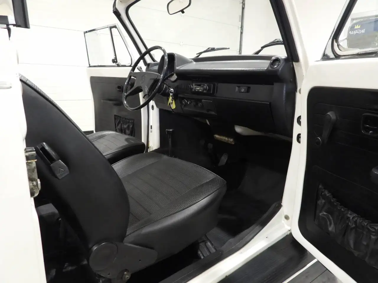 Volkswagen Maggiolino MAGGIOLONE CABRIOLET 1303 15D11 - ISCRITTA ASI CON C.R.S. – SICURA RIVALUTAZIONE – SUPERPREZZO (1979), foto 8