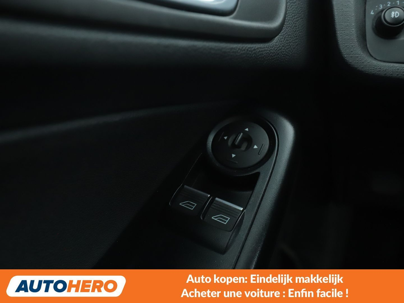 Ford Fiesta 1.0 Celebration — photo 10