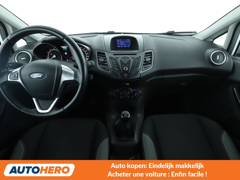 Ford Fiesta 1.0 Celebration — photo 14