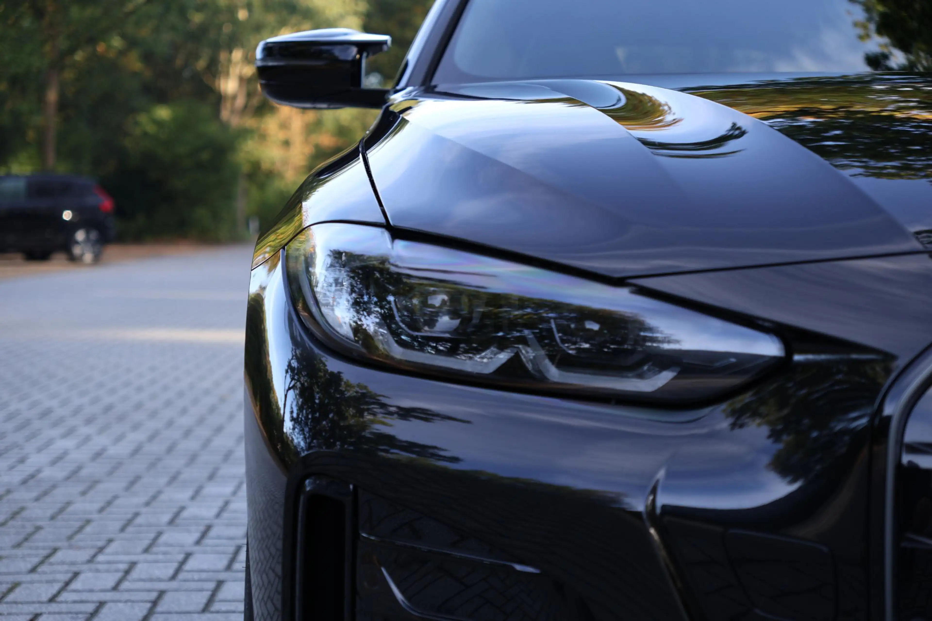 BMW i4 M50 High Executive 84 kWh M-Sport Pro | Pano | HUD — photo 12