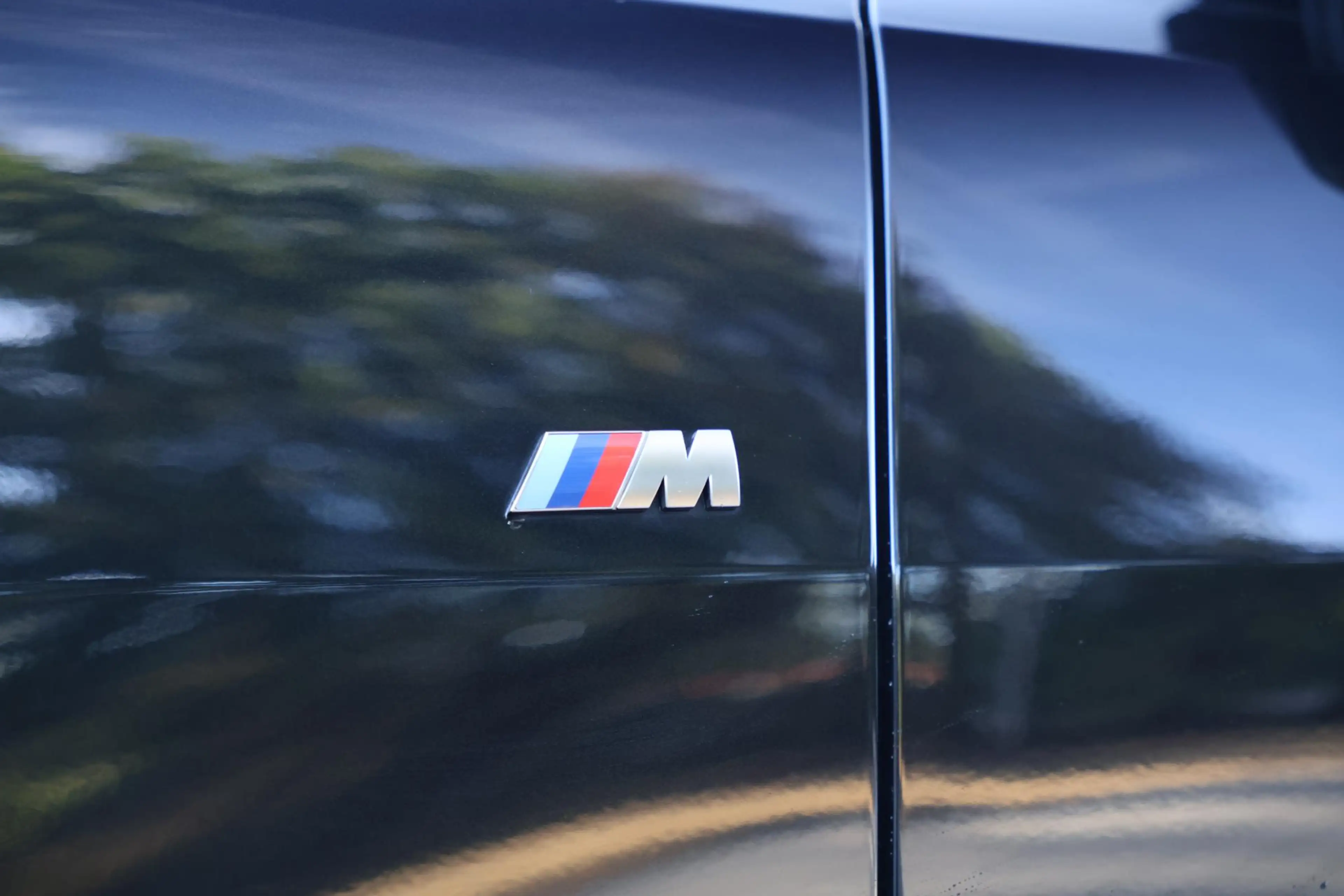BMW i4 M50 High Executive 84 kWh M-Sport Pro | Pano | HUD — photo 8