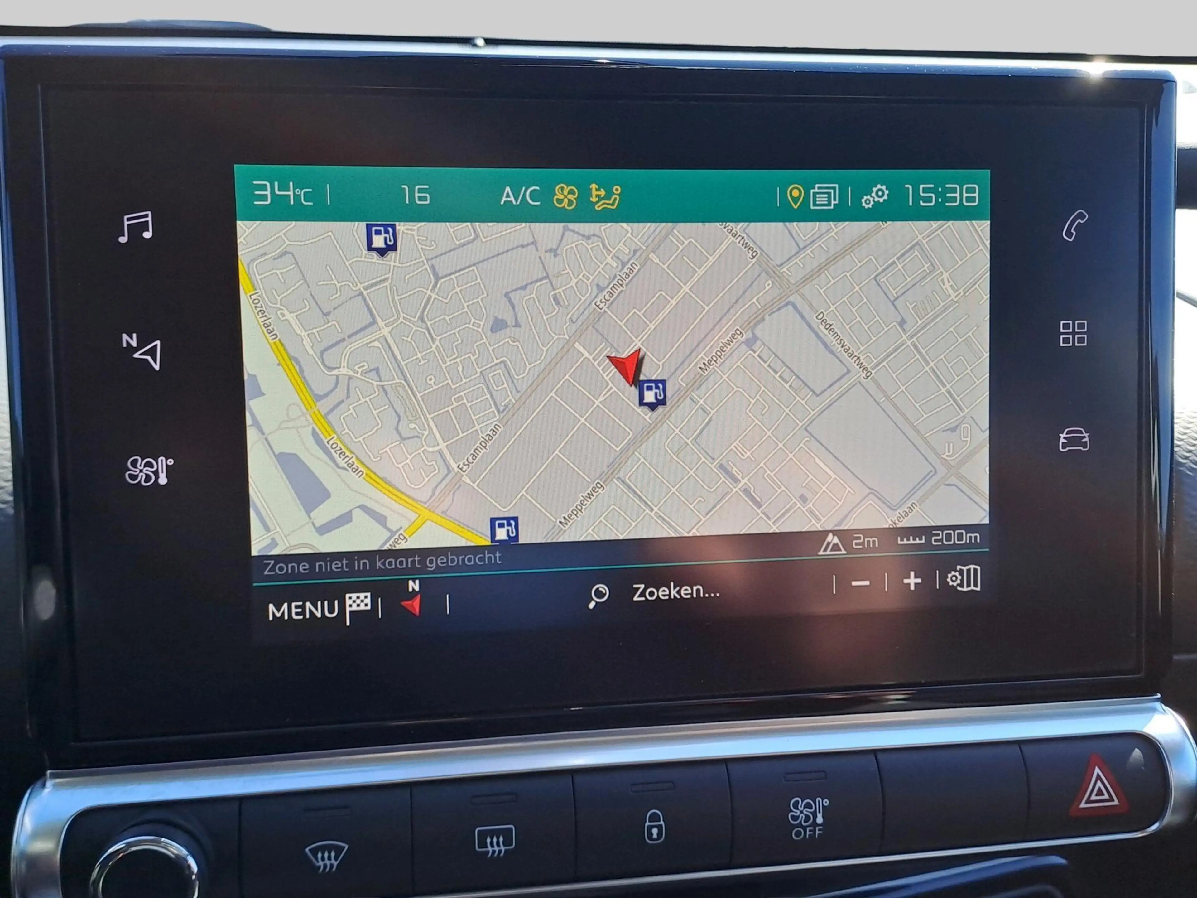 Citroen C4 Cactus 1.2 PureTech Shine Plus — photo 13