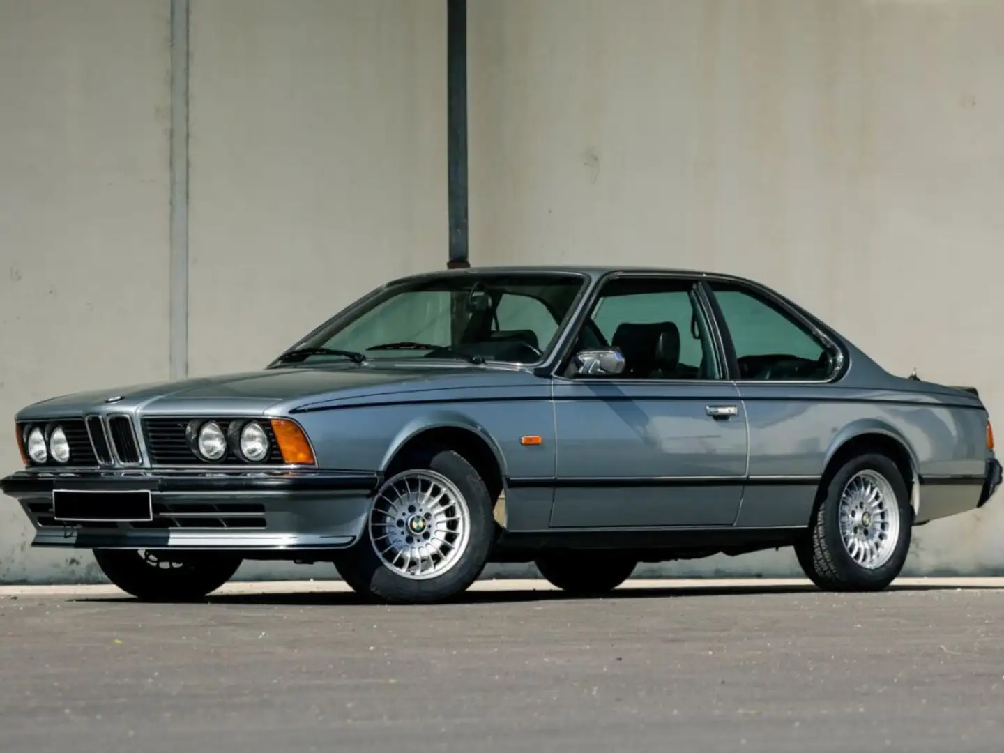 BMW 635 CSI Šedá - 1