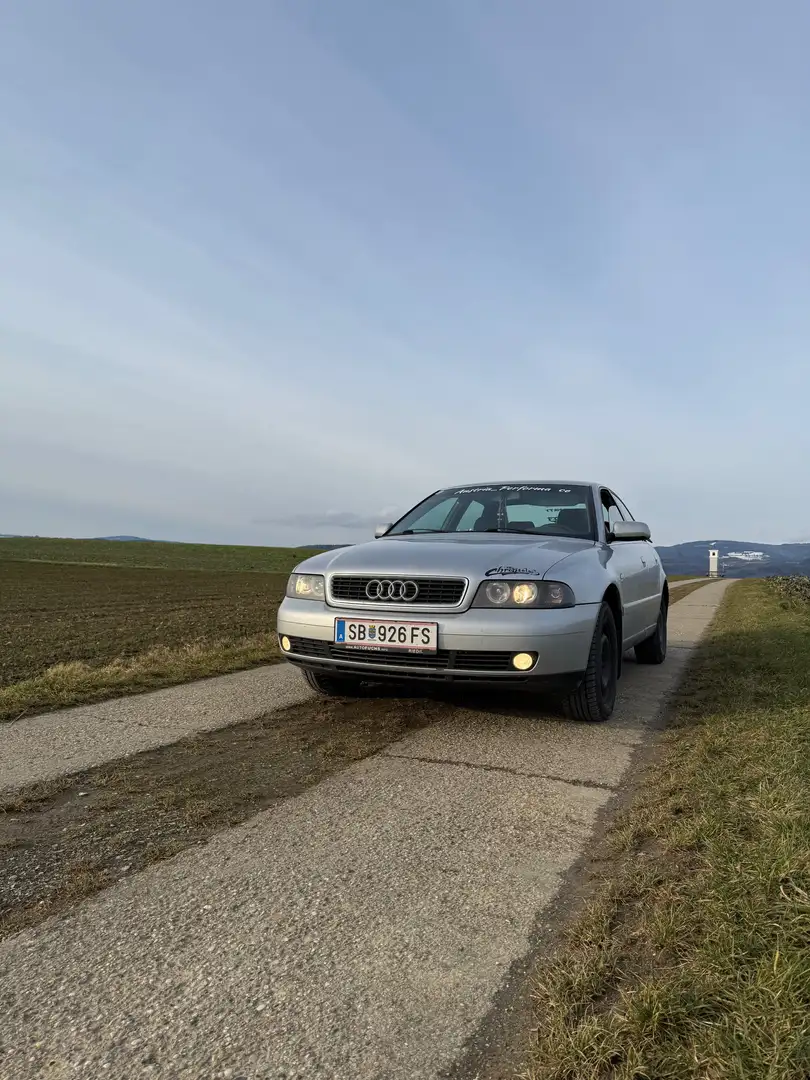 Audi A4 A4 1,9 TDI Silber - 2