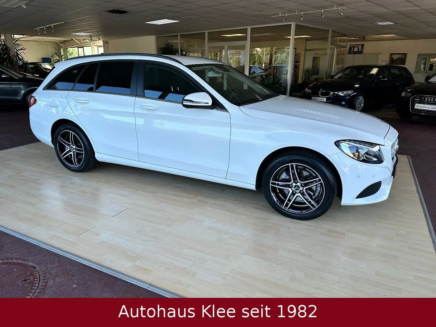 Mercedes-Benz C 220 d T *AHK*Automatik*Navi*LED* Weiß - 2