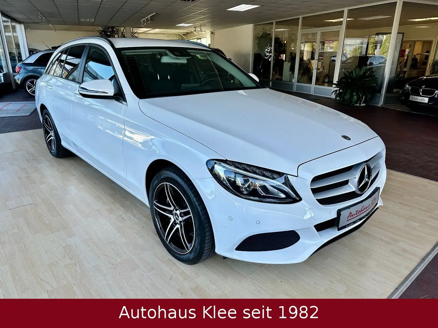 Mercedes-Benz C 220 d T *AHK*Automatik*Navi*LED* Weiß - 1