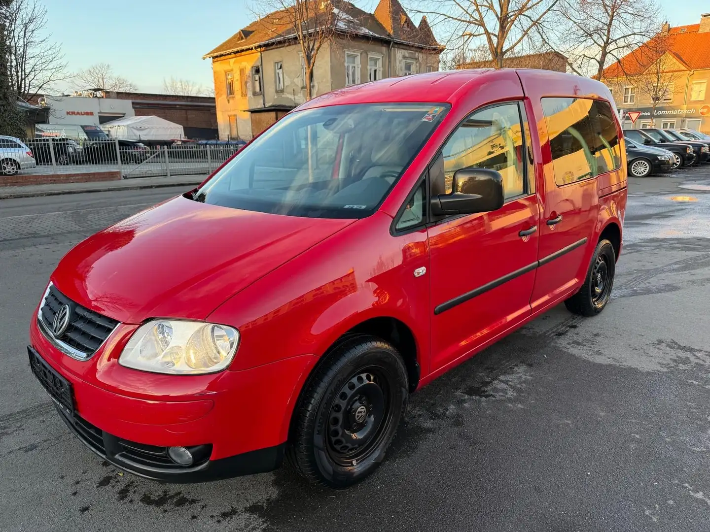 Volkswagen Caddy 1.4 Life (5-Si.) Rot - 1