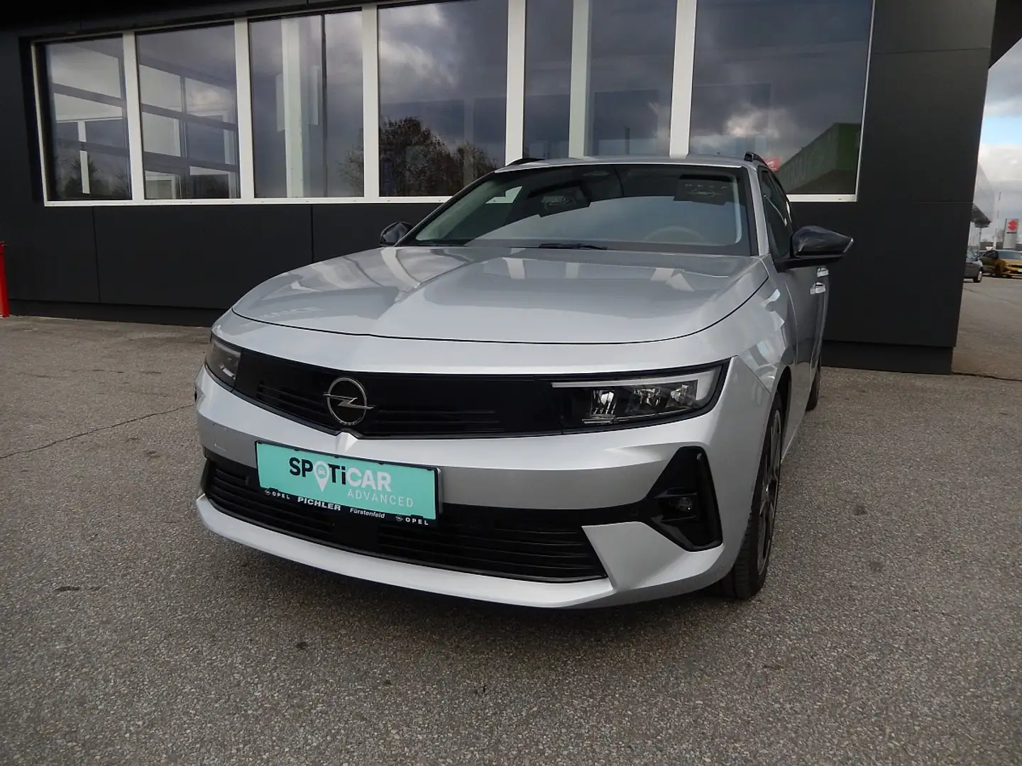 Opel Astra ST Elektro 54kWh Edition Zilver - 1