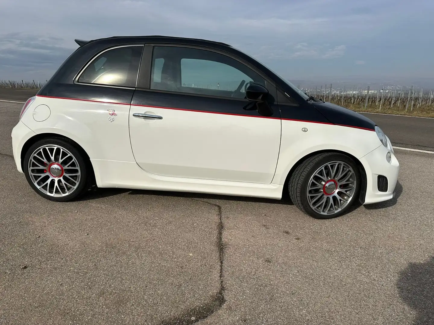 Abarth 500 Cabrio 595 C Turismo Schwarz - 2