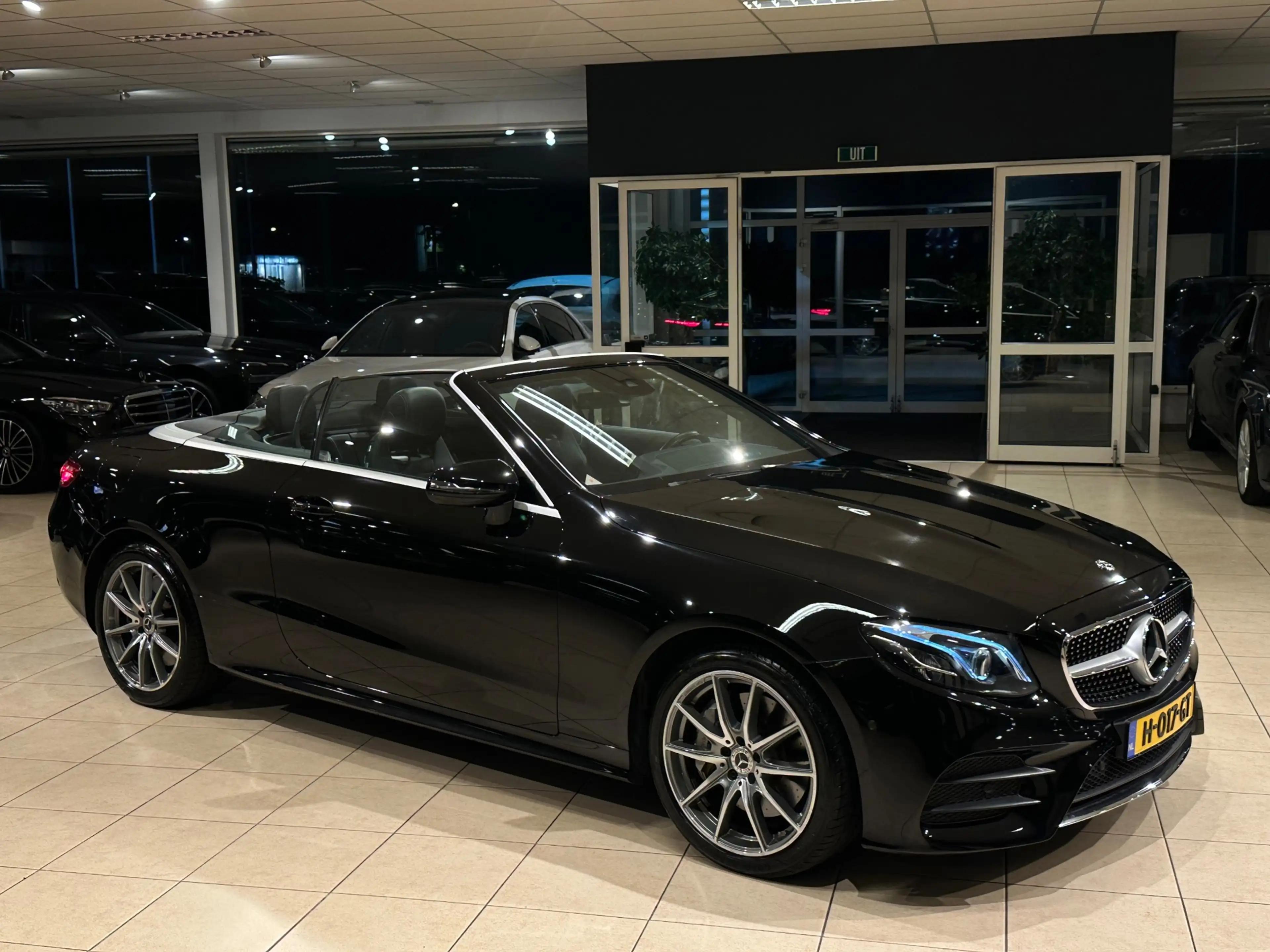 Mercedes-Benz E 400 Cabrio 4MATIC AMG-PAKKET|MULTIBEAM|333PK|WIDESCREE — photo 7