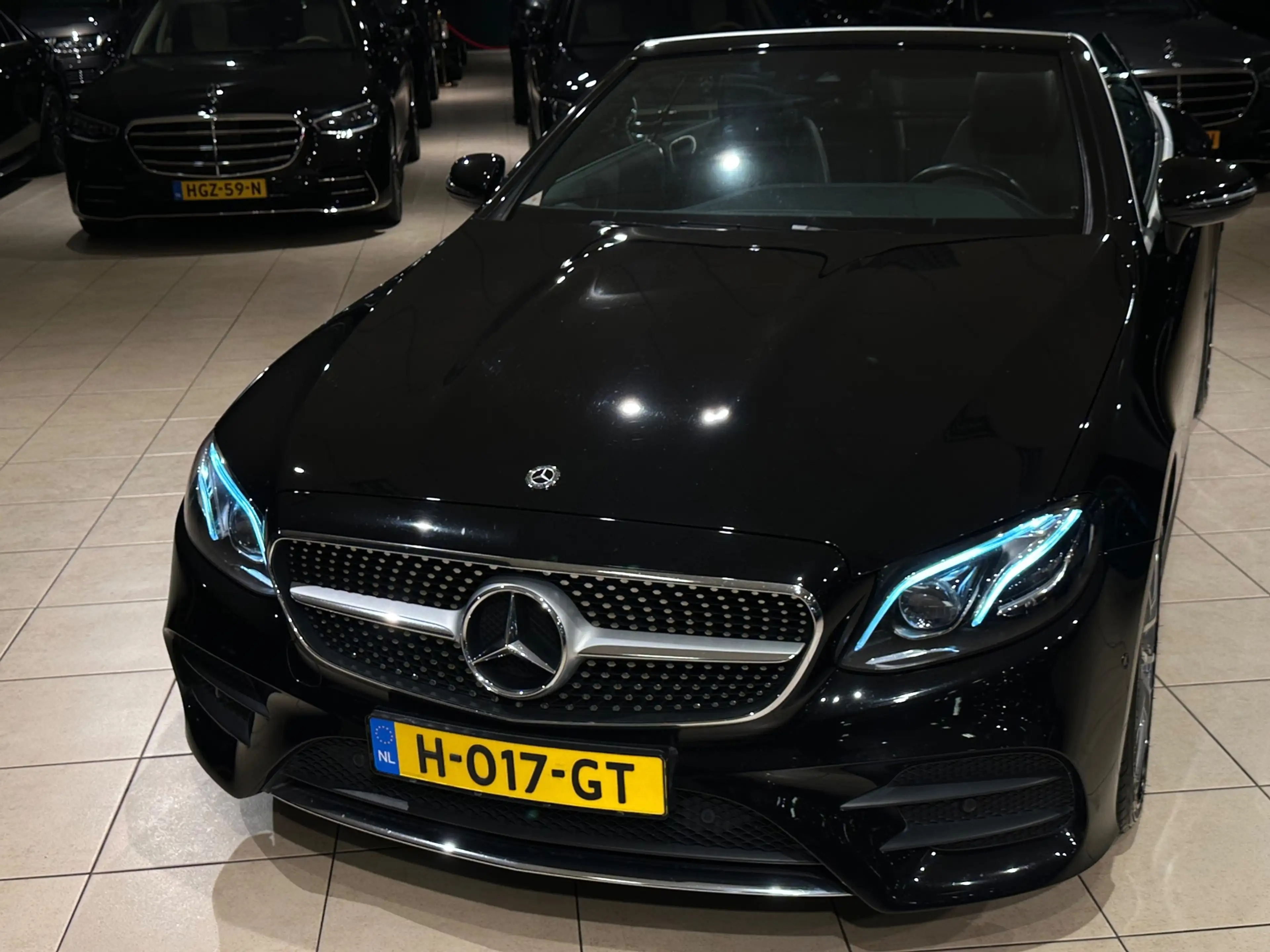 Mercedes-Benz E 400 Cabrio 4MATIC AMG-PAKKET|MULTIBEAM|333PK|WIDESCREE — photo 3