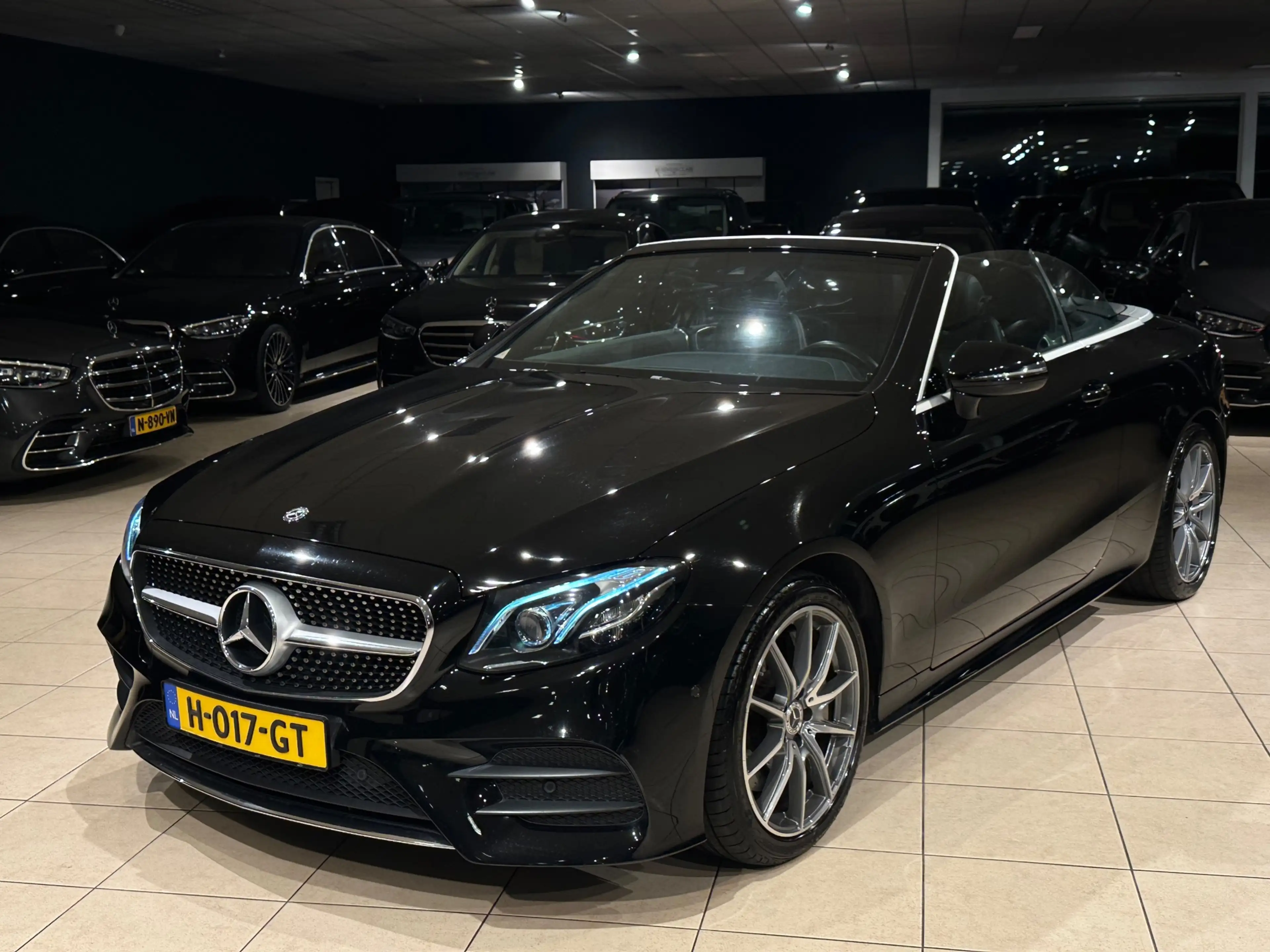 Mercedes-Benz E 400 Cabrio 4MATIC AMG-PAKKET|MULTIBEAM|333PK|WIDESCREE — photo 2