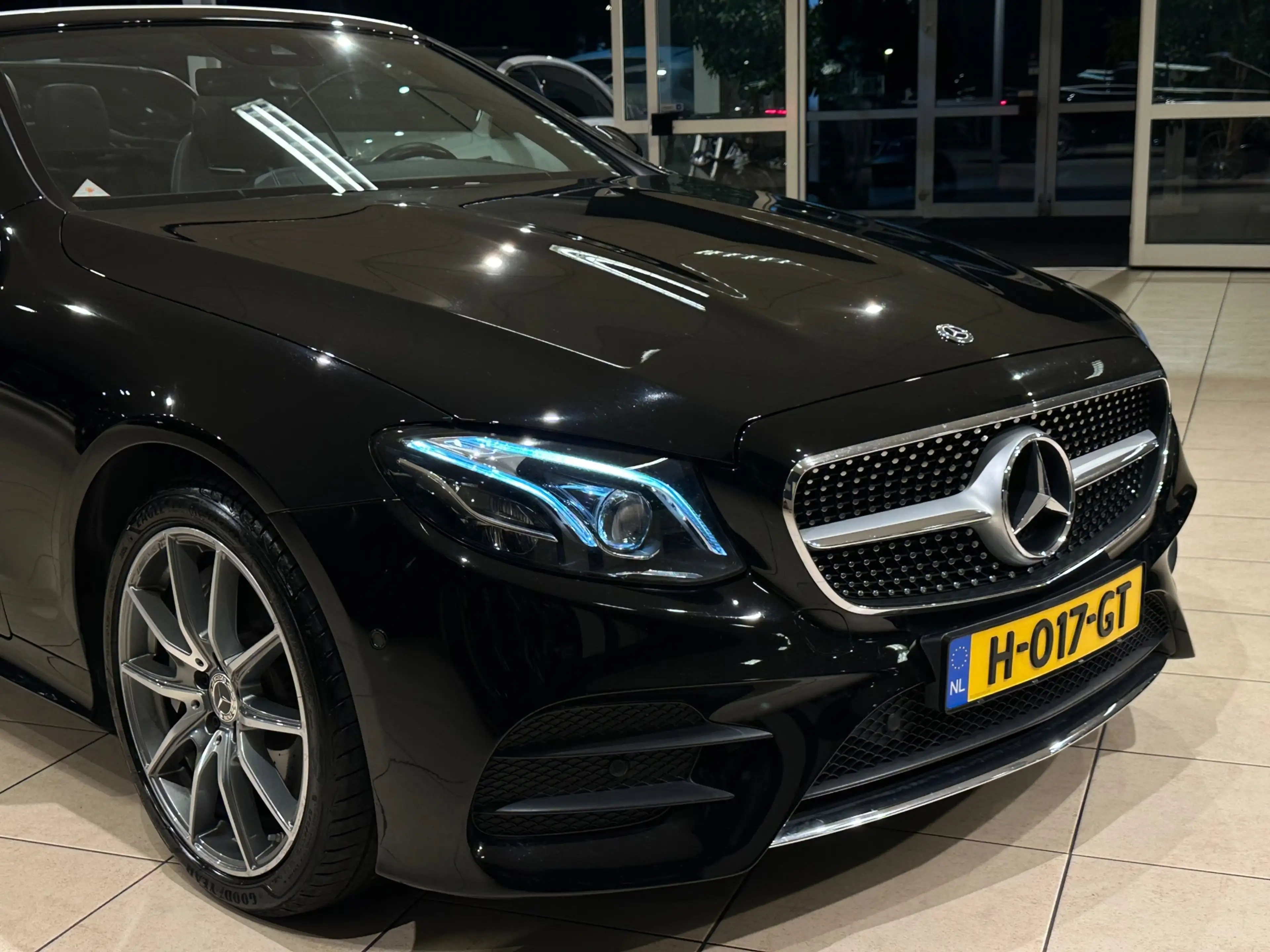 Mercedes-Benz E 400 Cabrio 4MATIC AMG-PAKKET|MULTIBEAM|333PK|WIDESCREE — photo 5