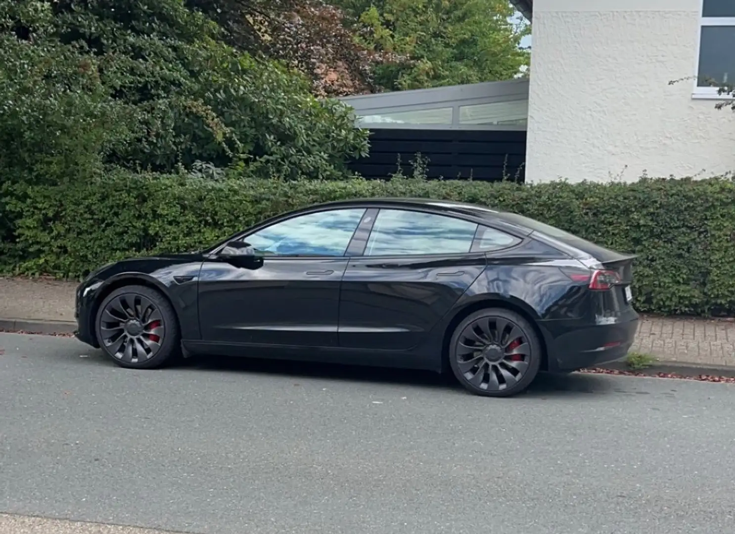 Tesla Model 3 Model 3 Performance schwarz Schwarz - 1