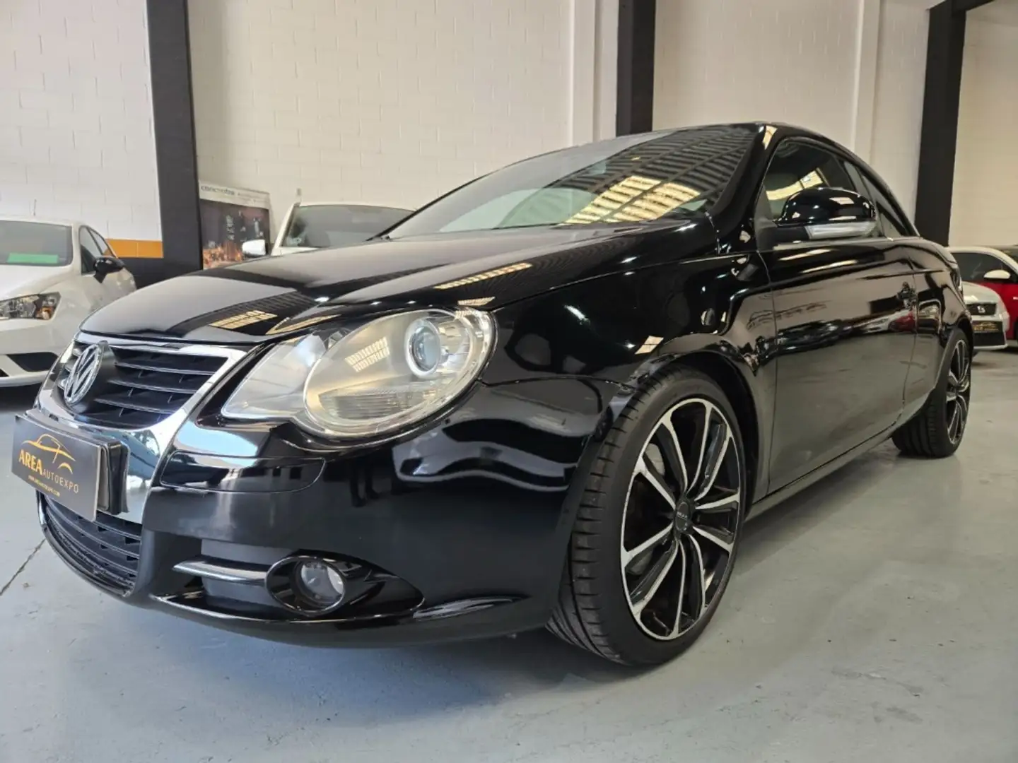 Volkswagen Eos 2.0 FSI Negro - 1