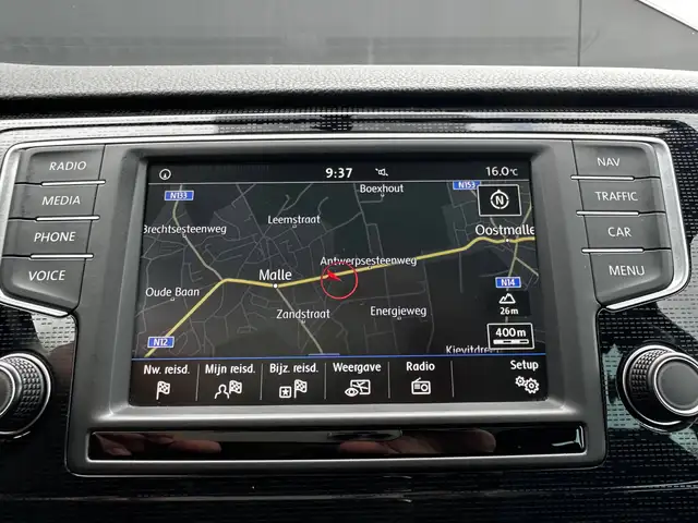 Volkswagen Golf view 13