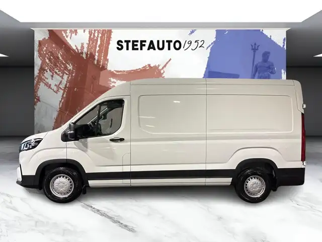 Maxus Deliver 9 view 3