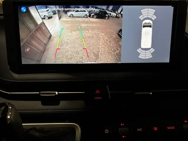 Maxus Deliver 9 view 12