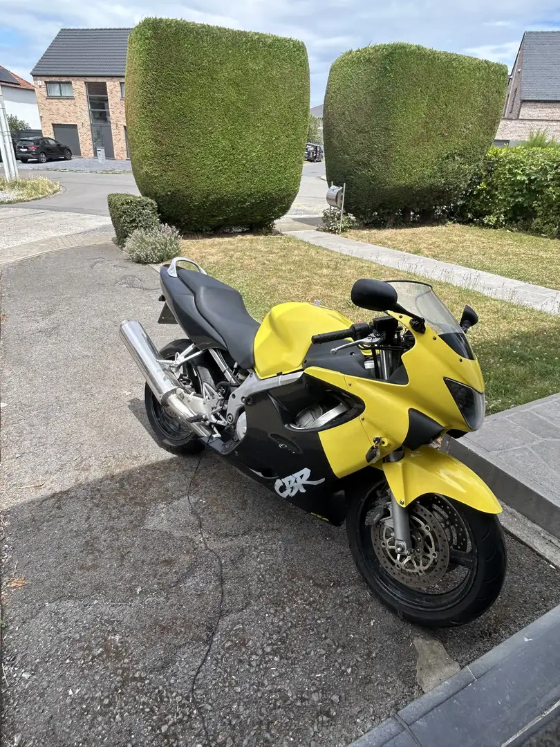 Honda CBR 600 Equipée sport - 2