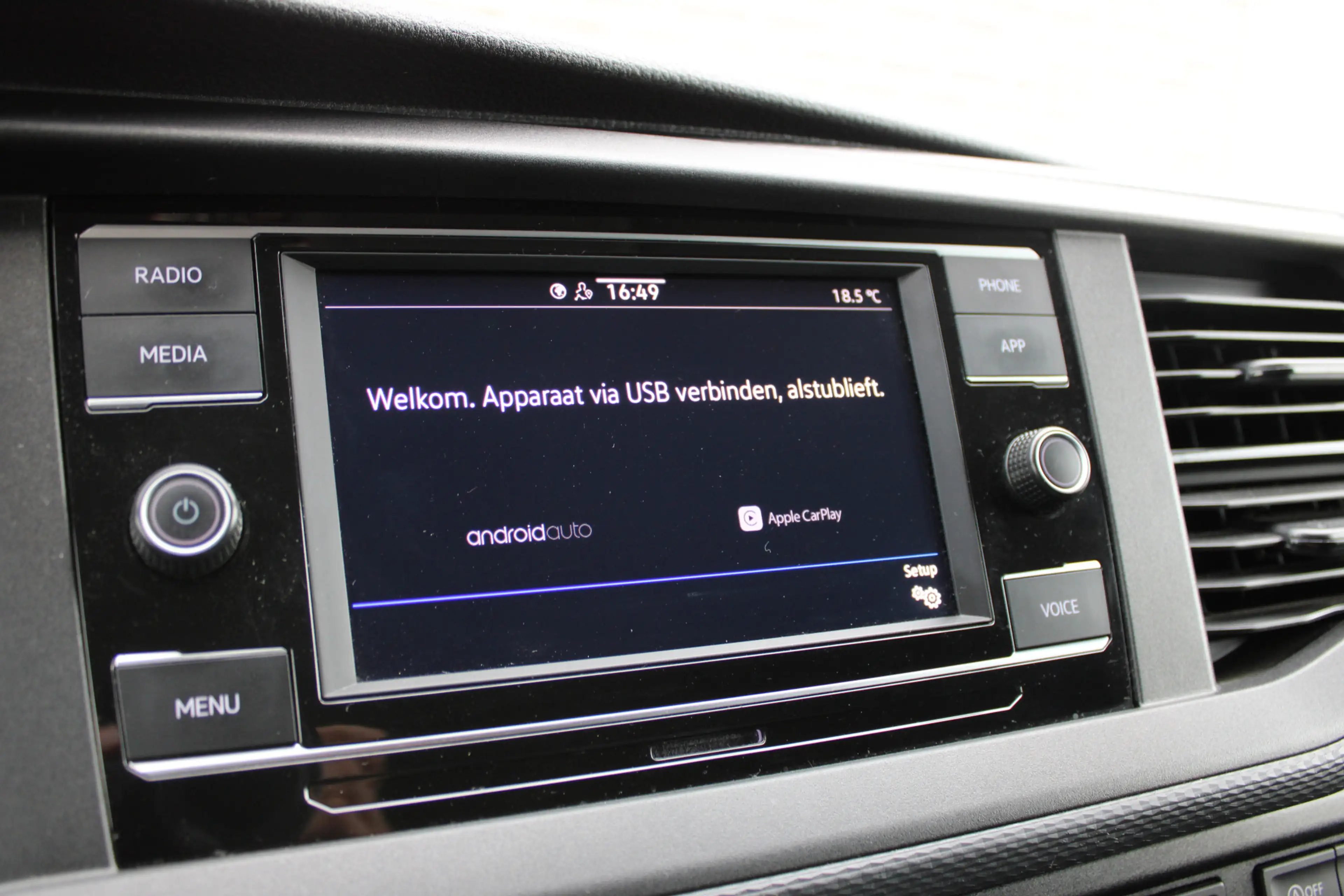 Volkswagen Transporter 2.0 TDI 150PK L2H1 |3-ZITS|CARPLAY|CRUISE-CONTROL| — photo 15