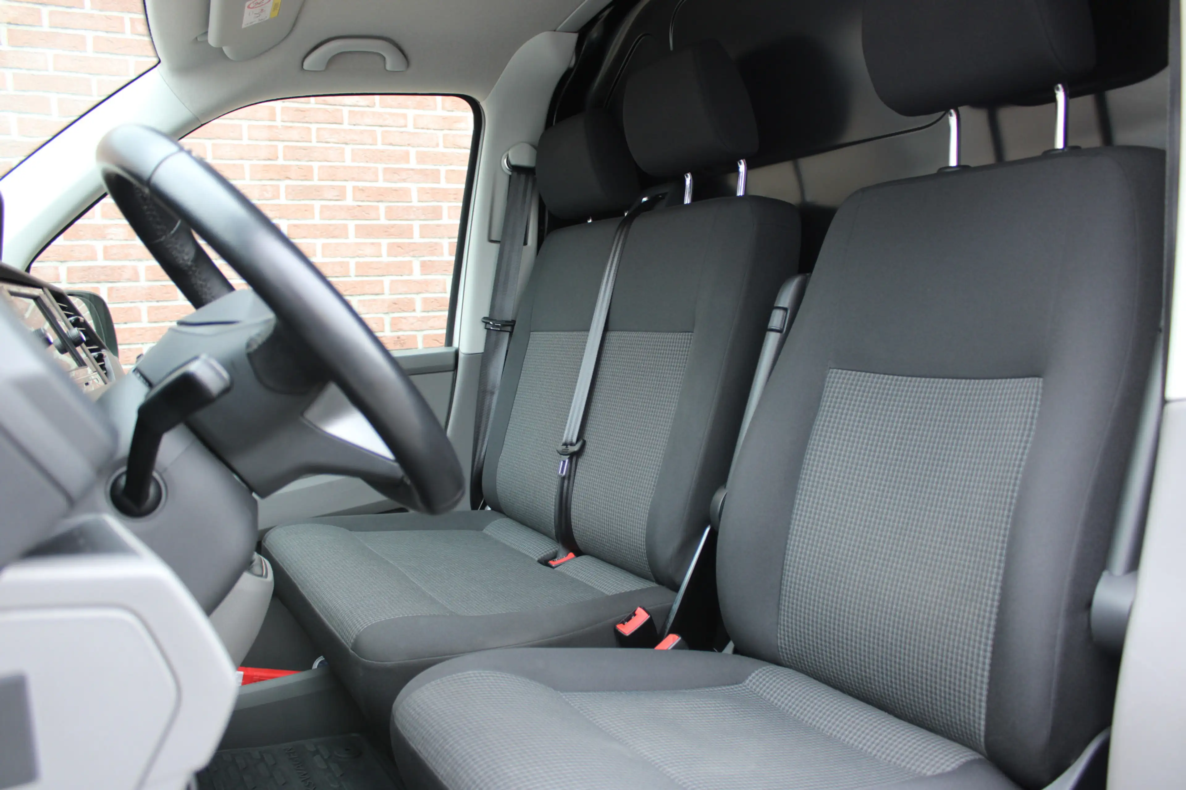 Volkswagen Transporter 2.0 TDI 150PK L2H1 |3-ZITS|CARPLAY|CRUISE-CONTROL| — photo 8