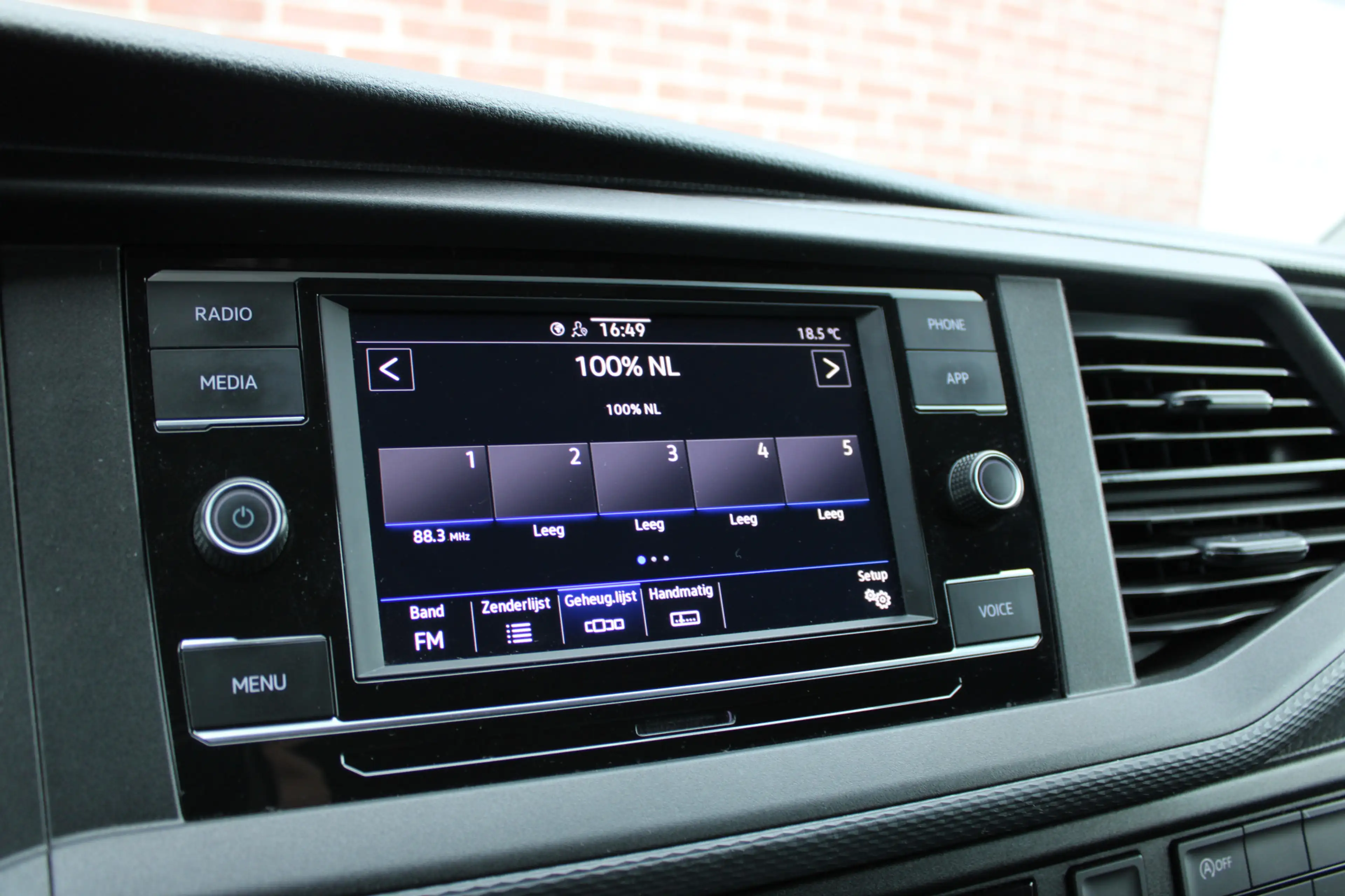 Volkswagen Transporter 2.0 TDI 150PK L2H1 |3-ZITS|CARPLAY|CRUISE-CONTROL| — photo 16