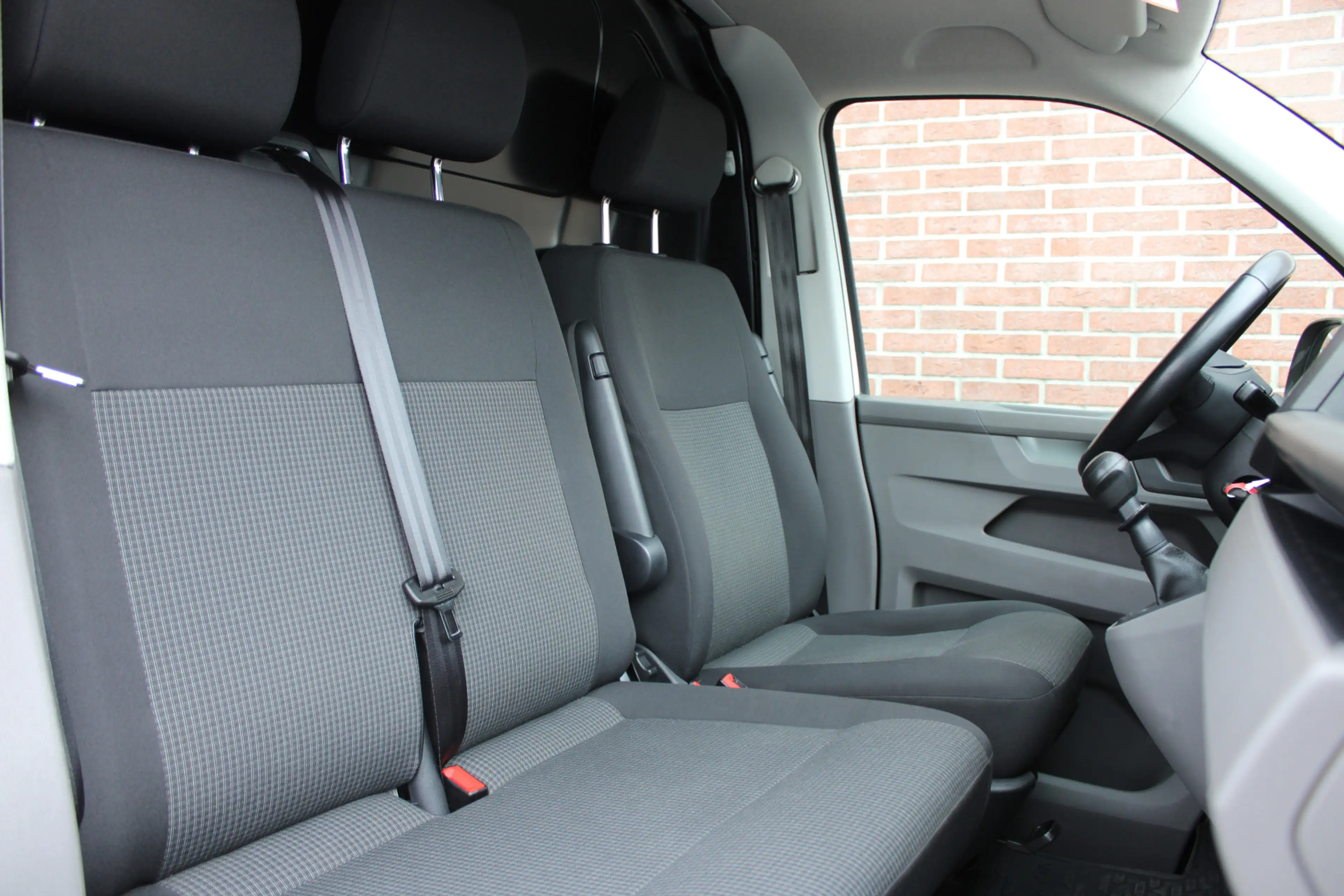 Volkswagen Transporter 2.0 TDI 150PK L2H1 |3-ZITS|CARPLAY|CRUISE-CONTROL| — photo 9