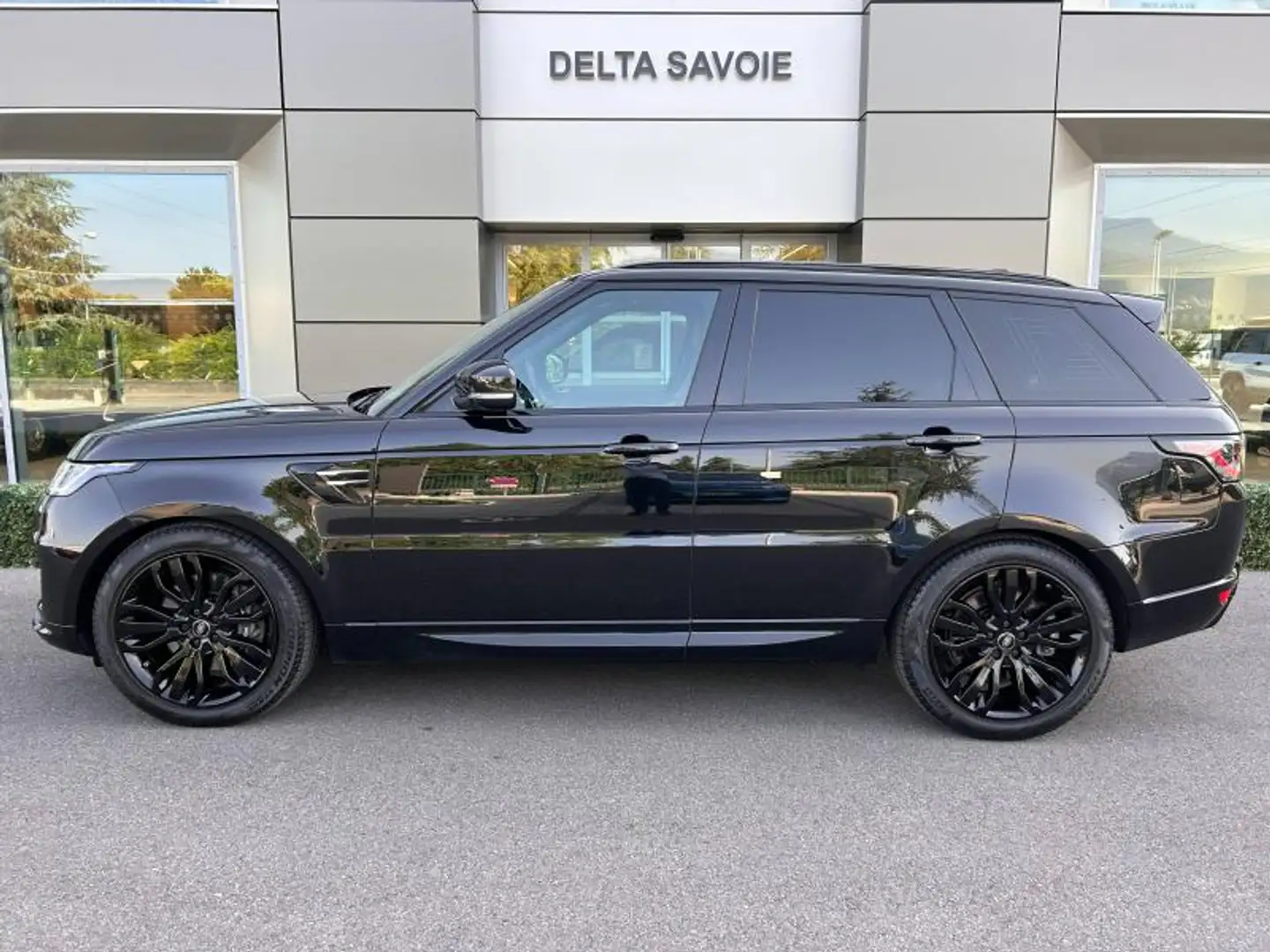 Land Rover Range Rover Sport 2.0 P400e 404ch HSE Mark VII Noir - 2