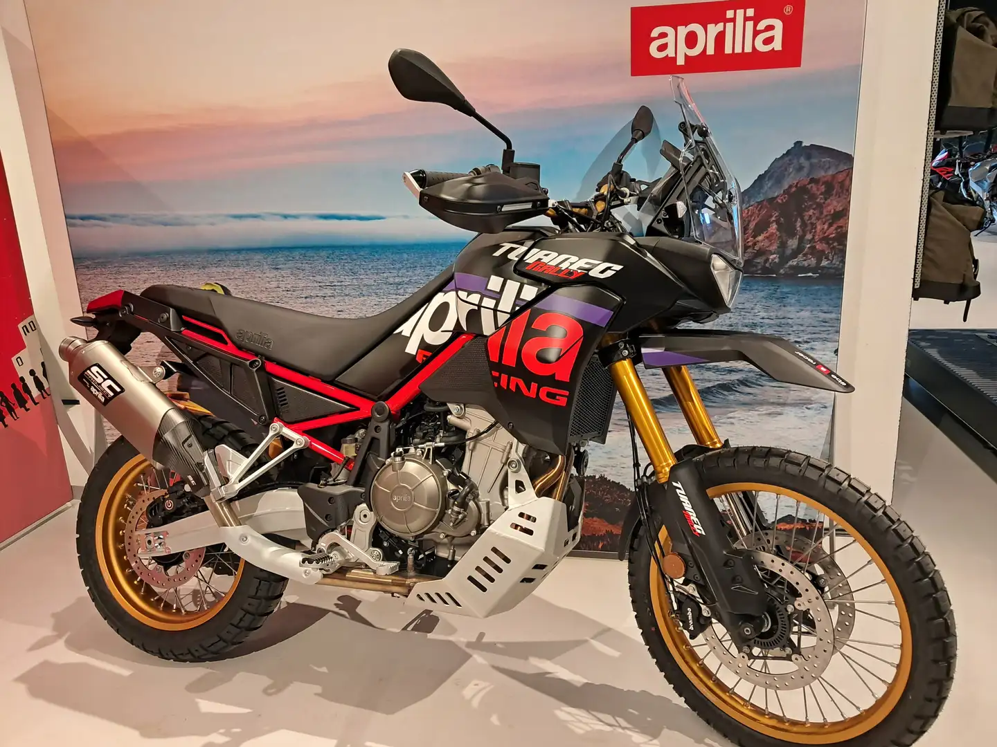 Aprilia Tuareg Rally 2025 Negro - 1
