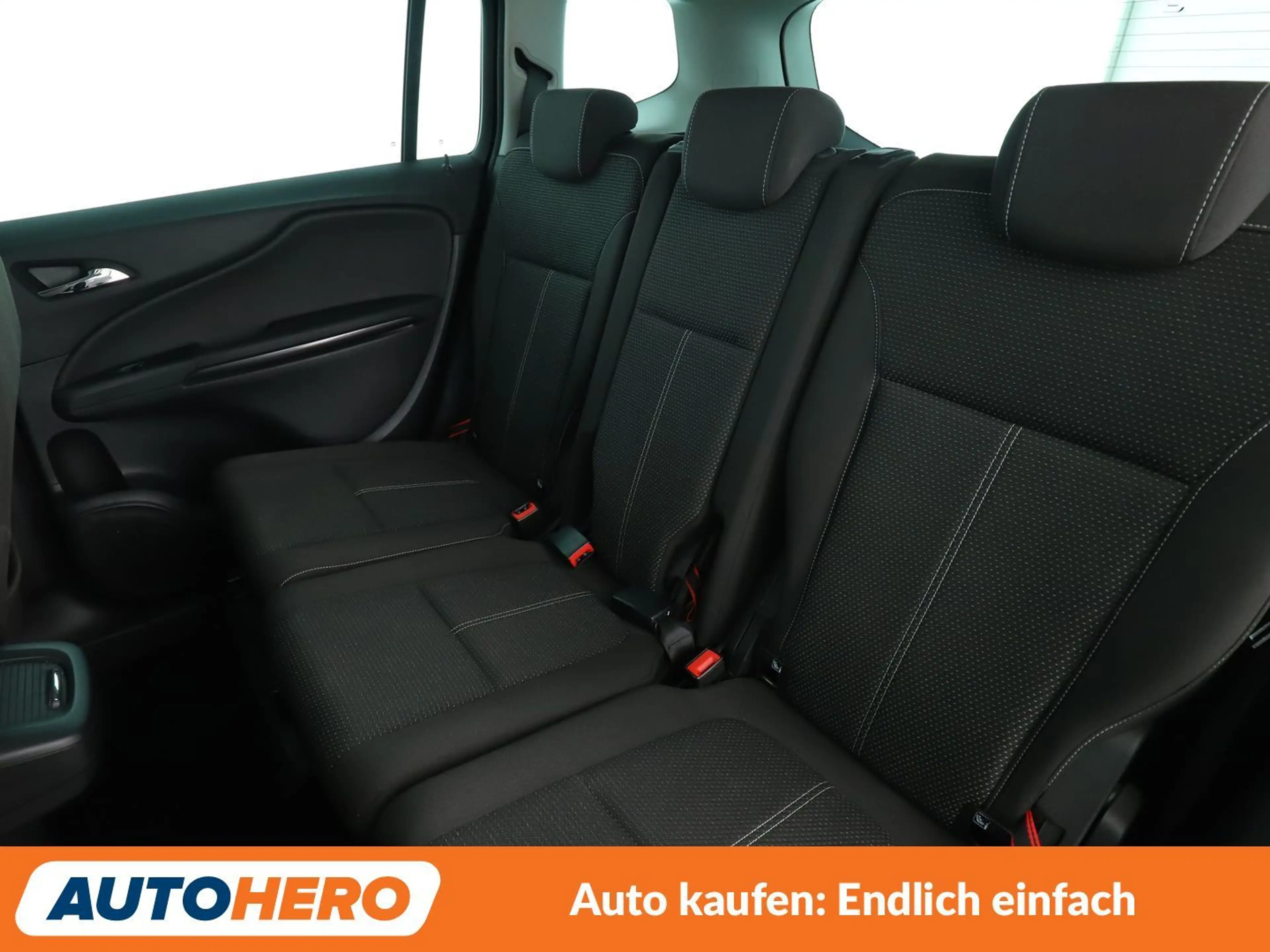 Opel Zafira Tourer 1.6 SIDI Turbo Business Innovation — photo 14