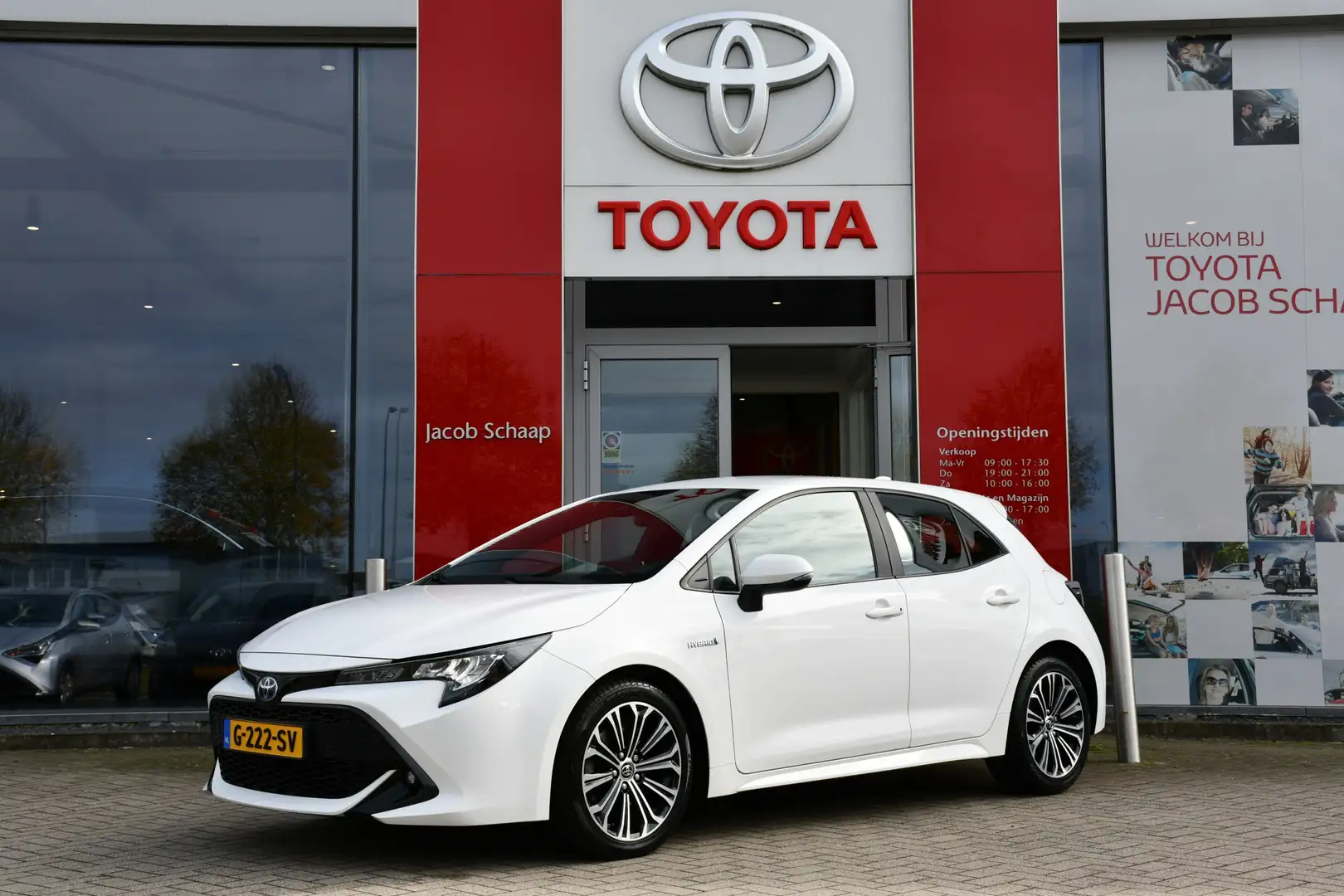 Toyota Corolla 2.0 Hybrid Dynamic Automaat 180pk | LED koplampen Blanc - 1