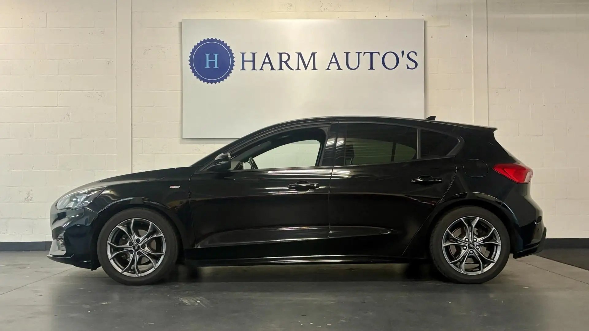 Ford Focus 1.5 EcoBoost ST Line 182pk Navi/LED/PDC/Cruise/Cli Nero - 2