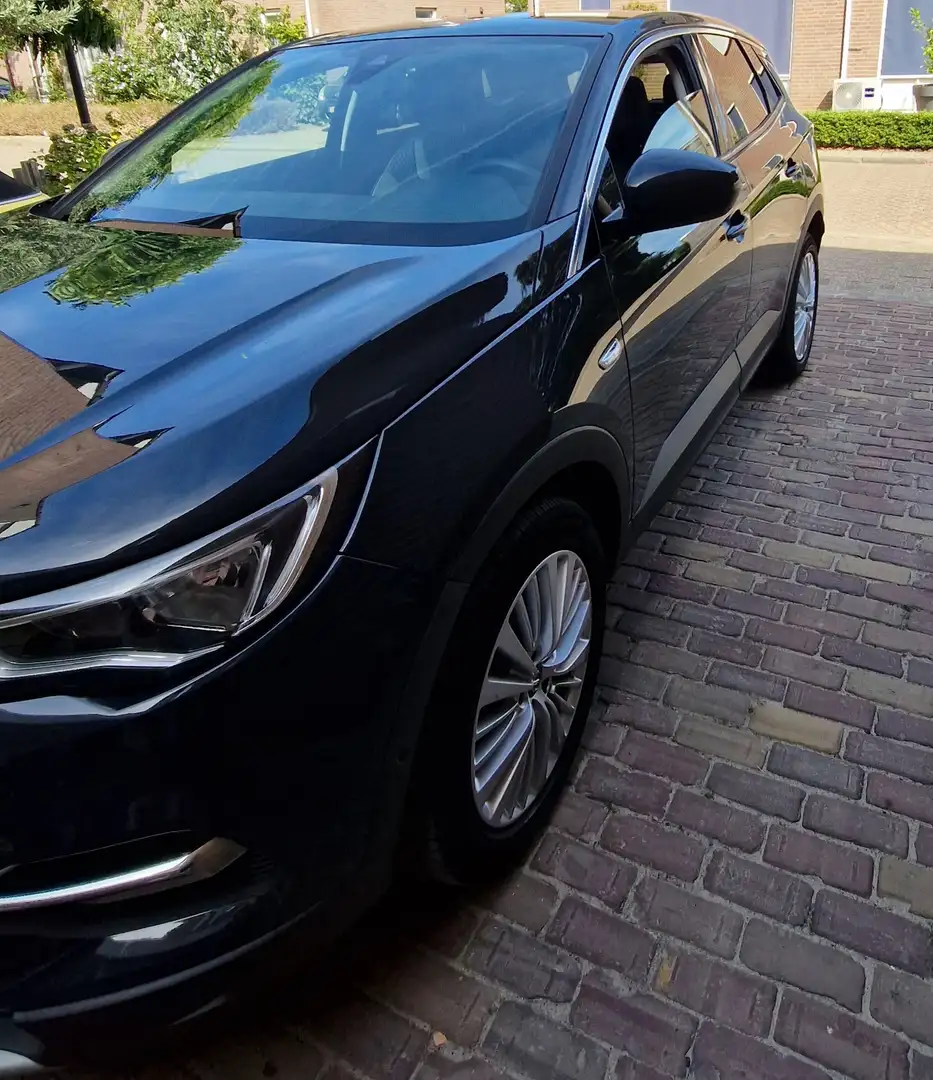 Opel Grandland X 1.2 Turbo Bns Exec. Grijs - 2
