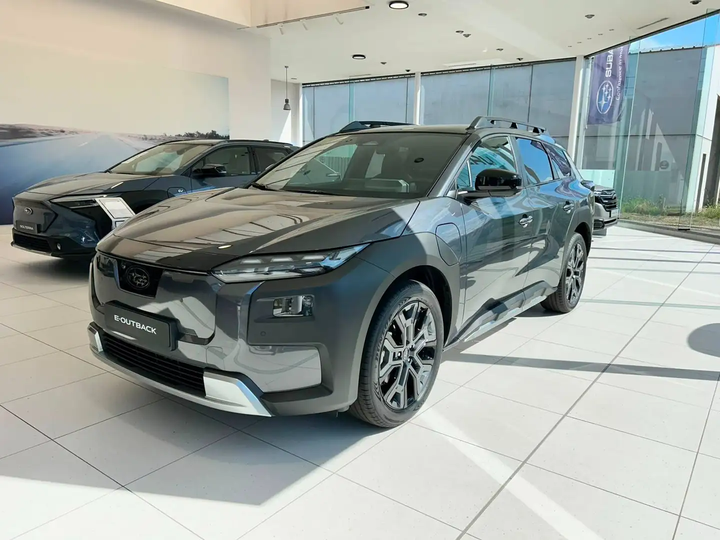 Subaru E-OUTBACK Grau - 1