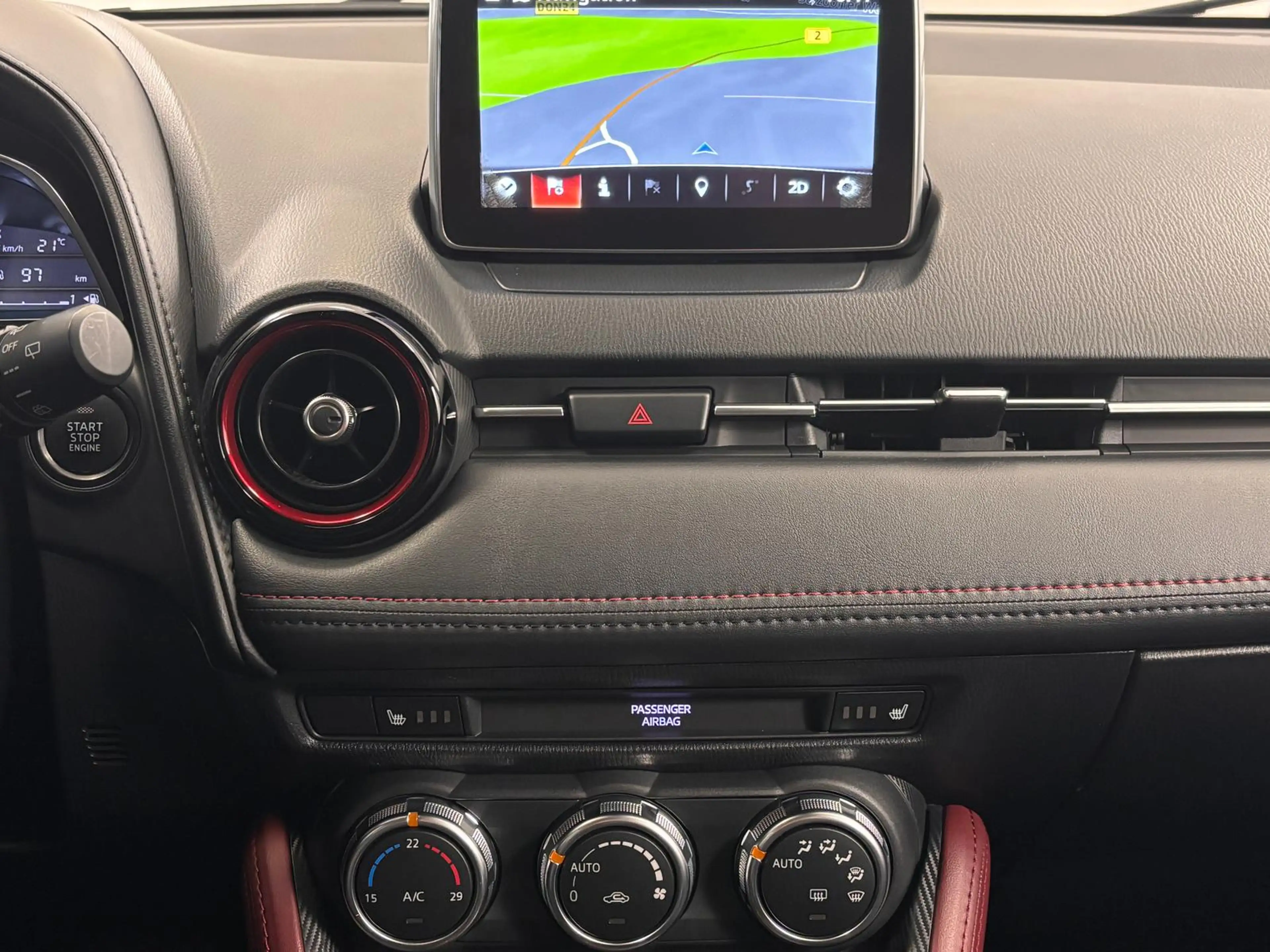 Mazda CX-3 Sports-Line AWD*Navi*HUD*LED*AHK*2.Hand* — photo 12