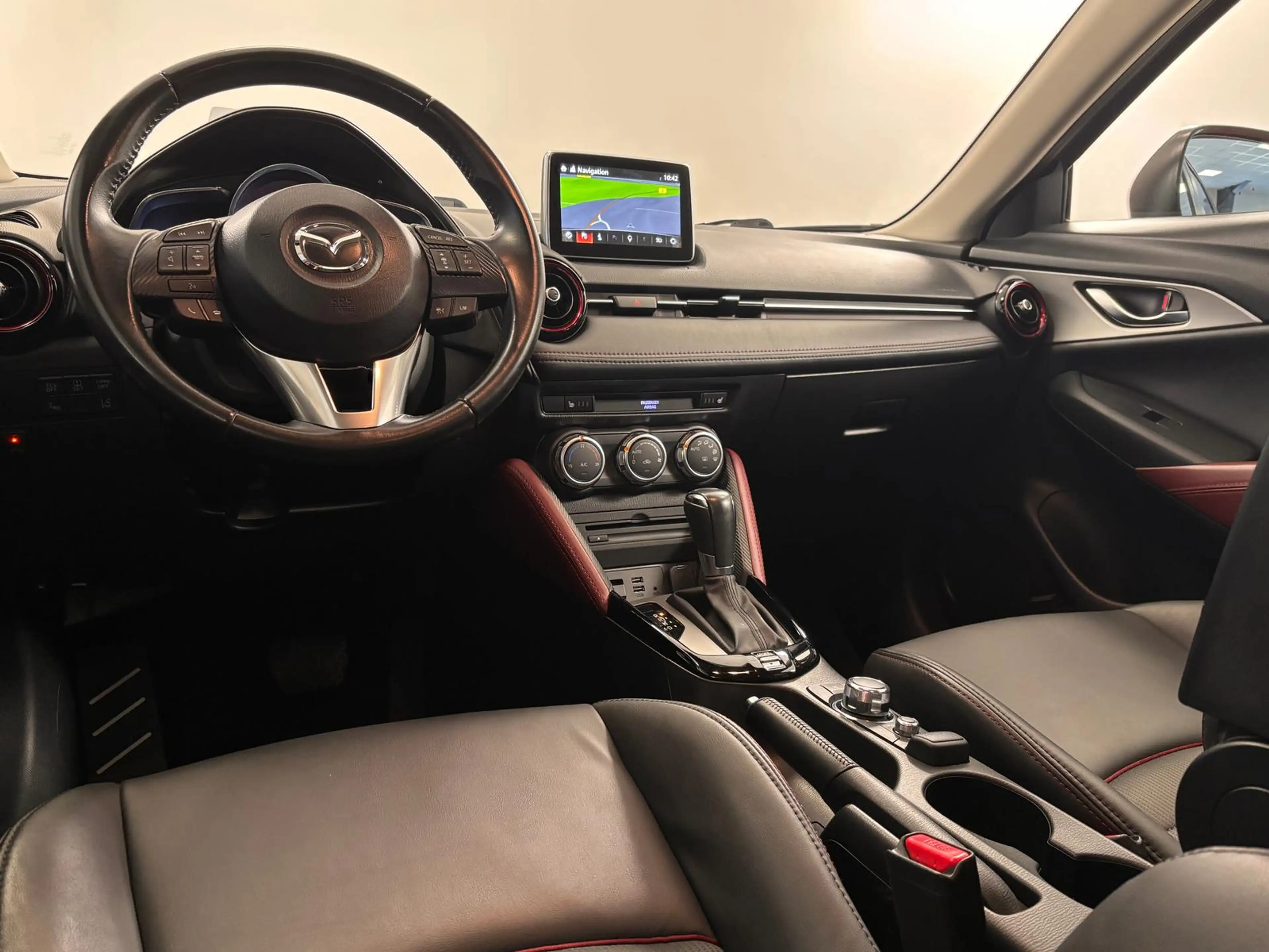Mazda CX-3 Sports-Line AWD*Navi*HUD*LED*AHK*2.Hand* — photo 14