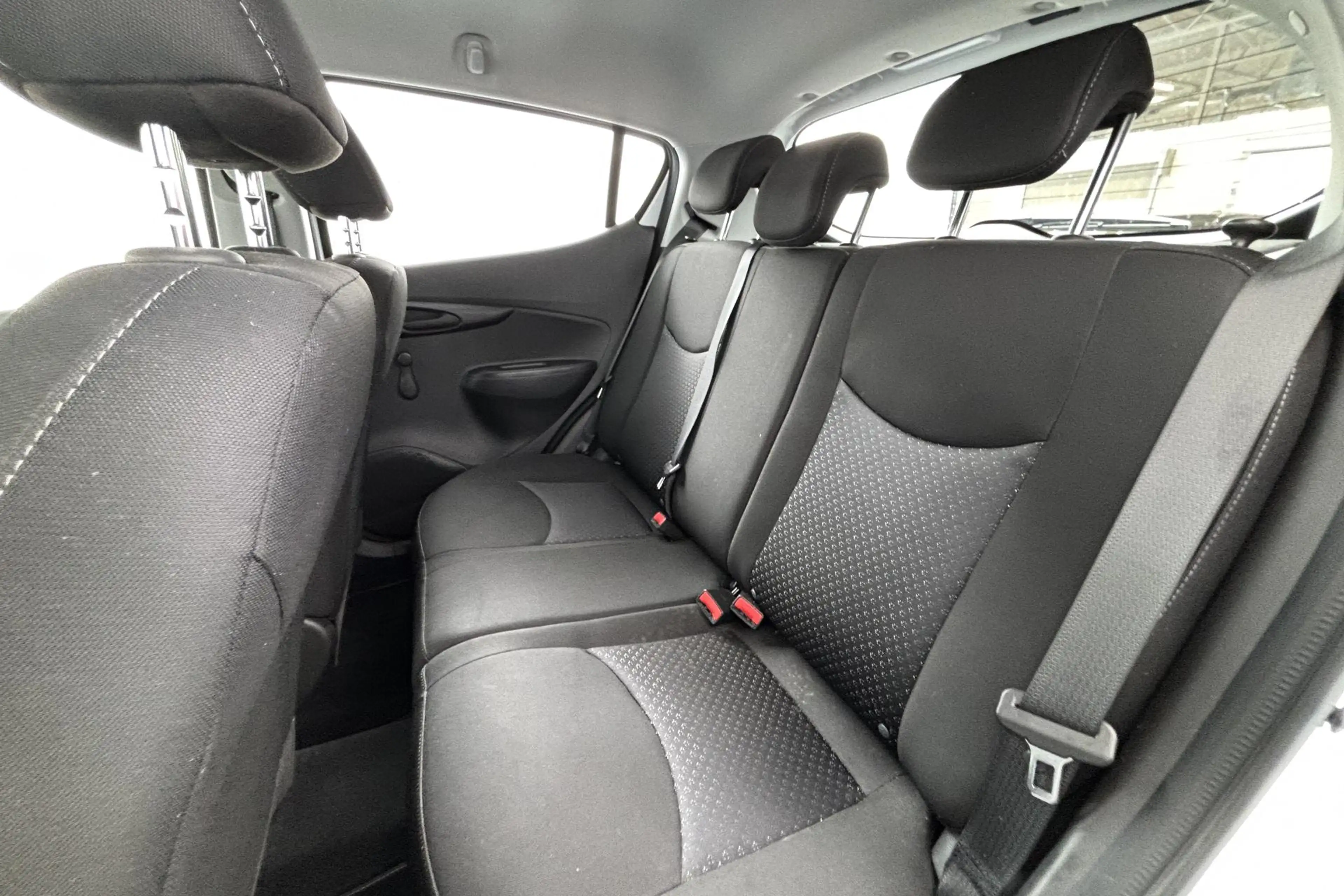 Opel Karl 1.0 ecoFLEX Edition Weinig kilometers, veel waar v — photo 5