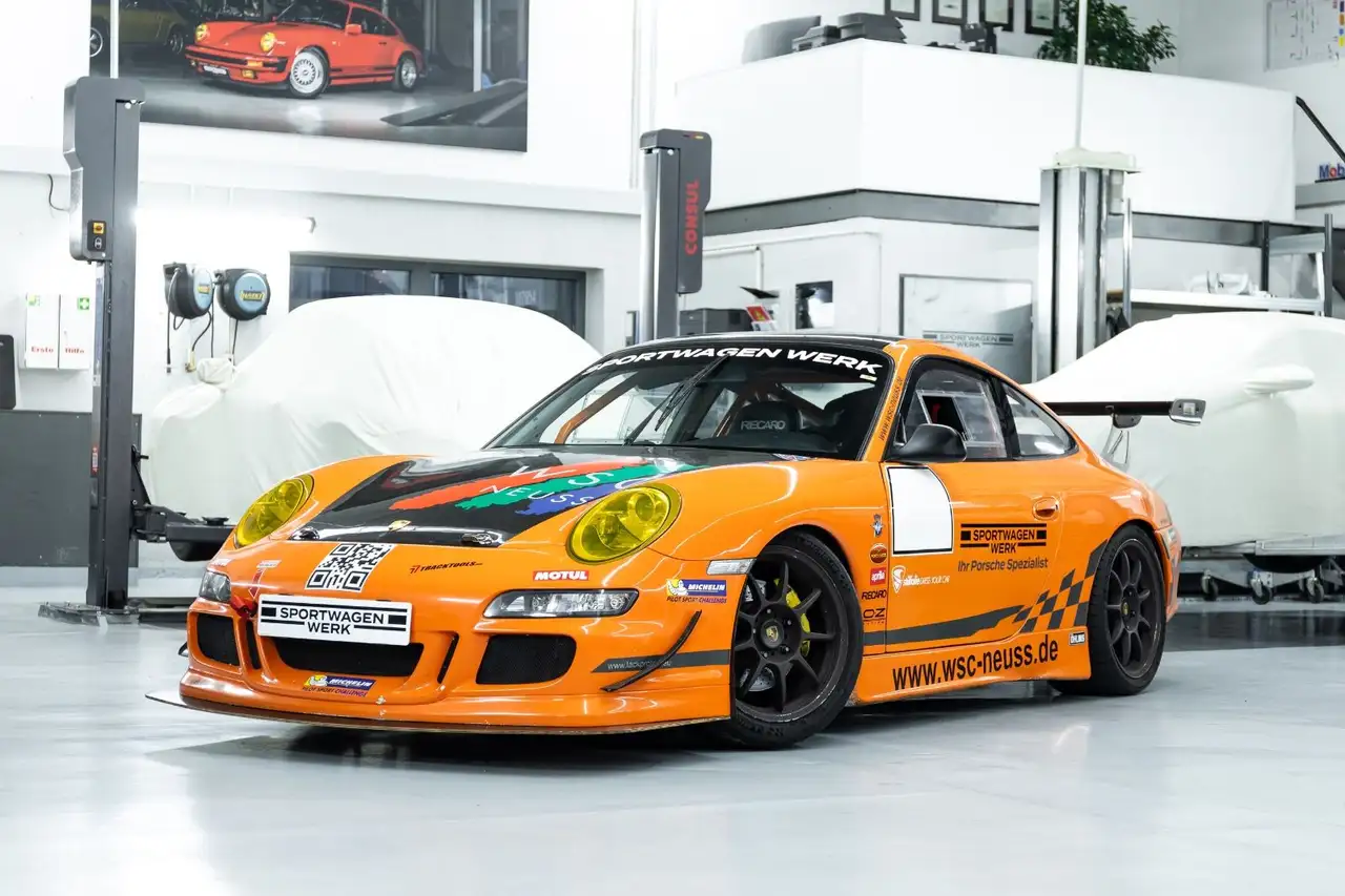 Porsche 996