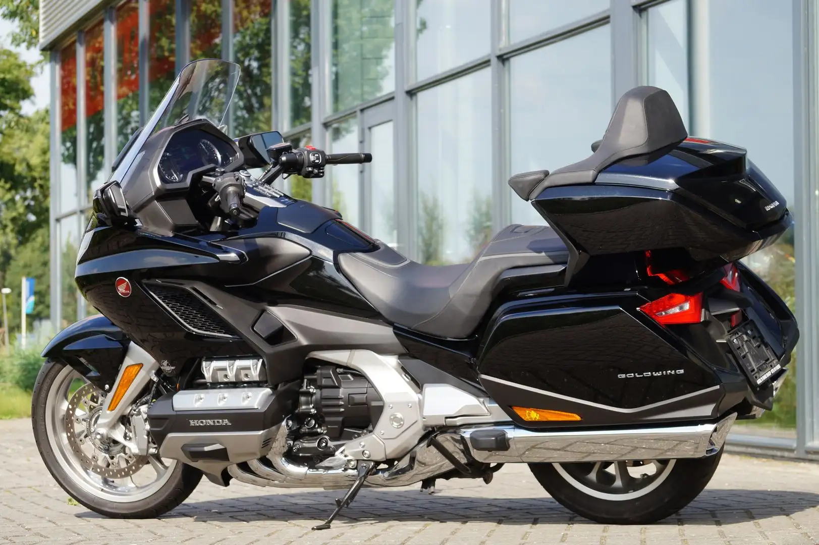 Honda GL 1800 GOLDWING TOURING DELUXE Schwarz - 2
