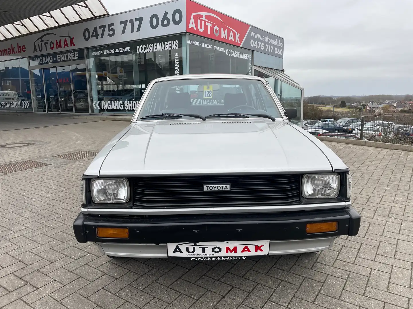 Toyota Tercel Silber - 1