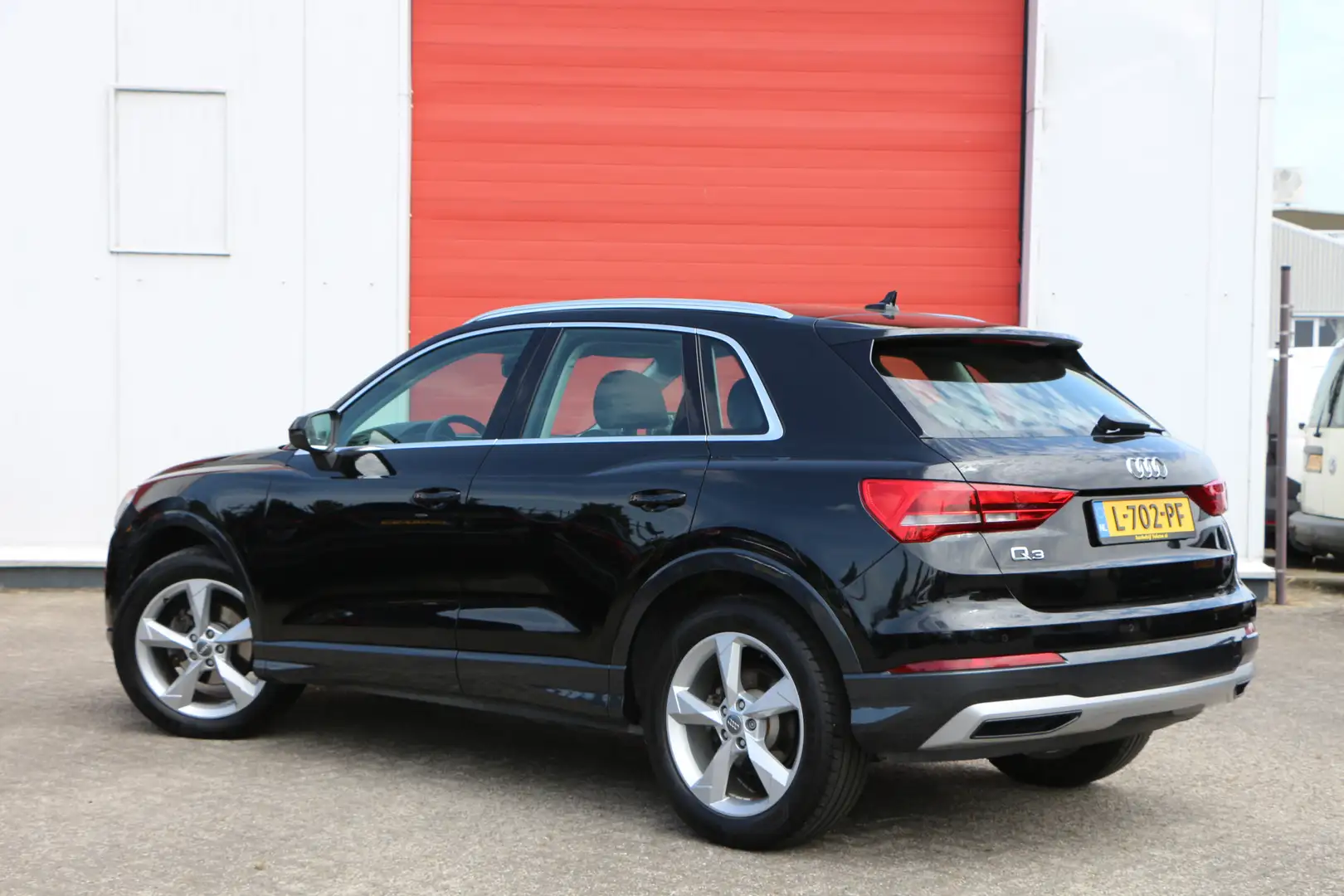 Audi Q3 35 TFSI Advanced 150pk S-tronic Negro - 2