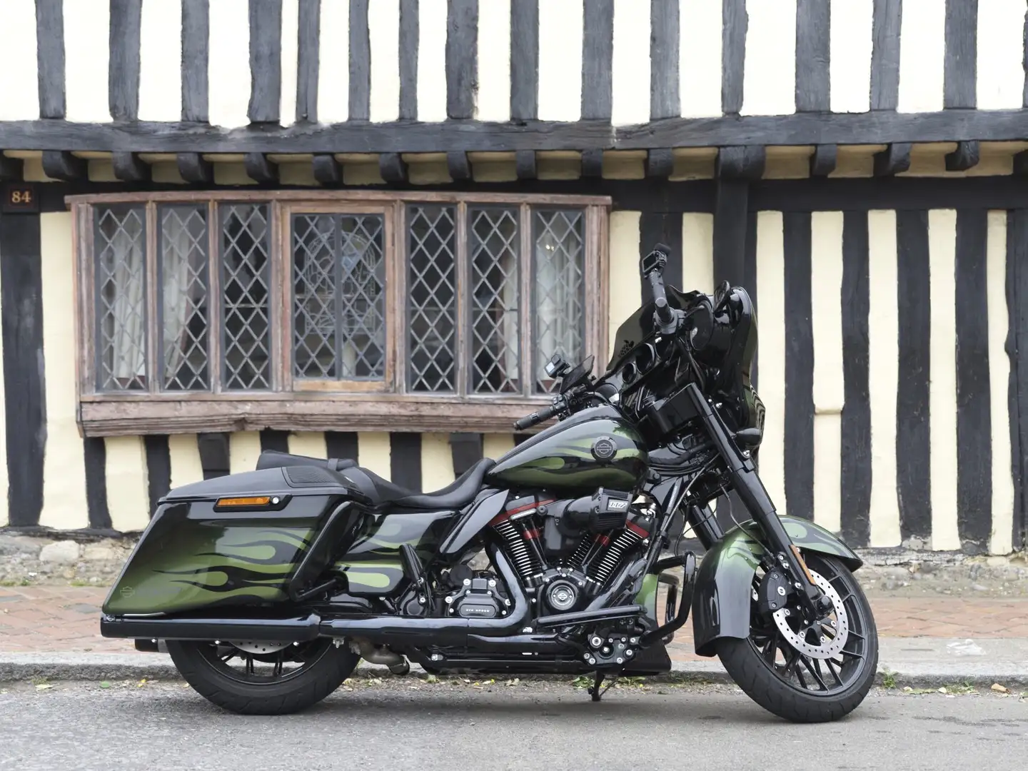 Harley-Davidson CVO Pro Street FLHXSE CVO TMSTREET GLIDE® 2022 Zelená - 1