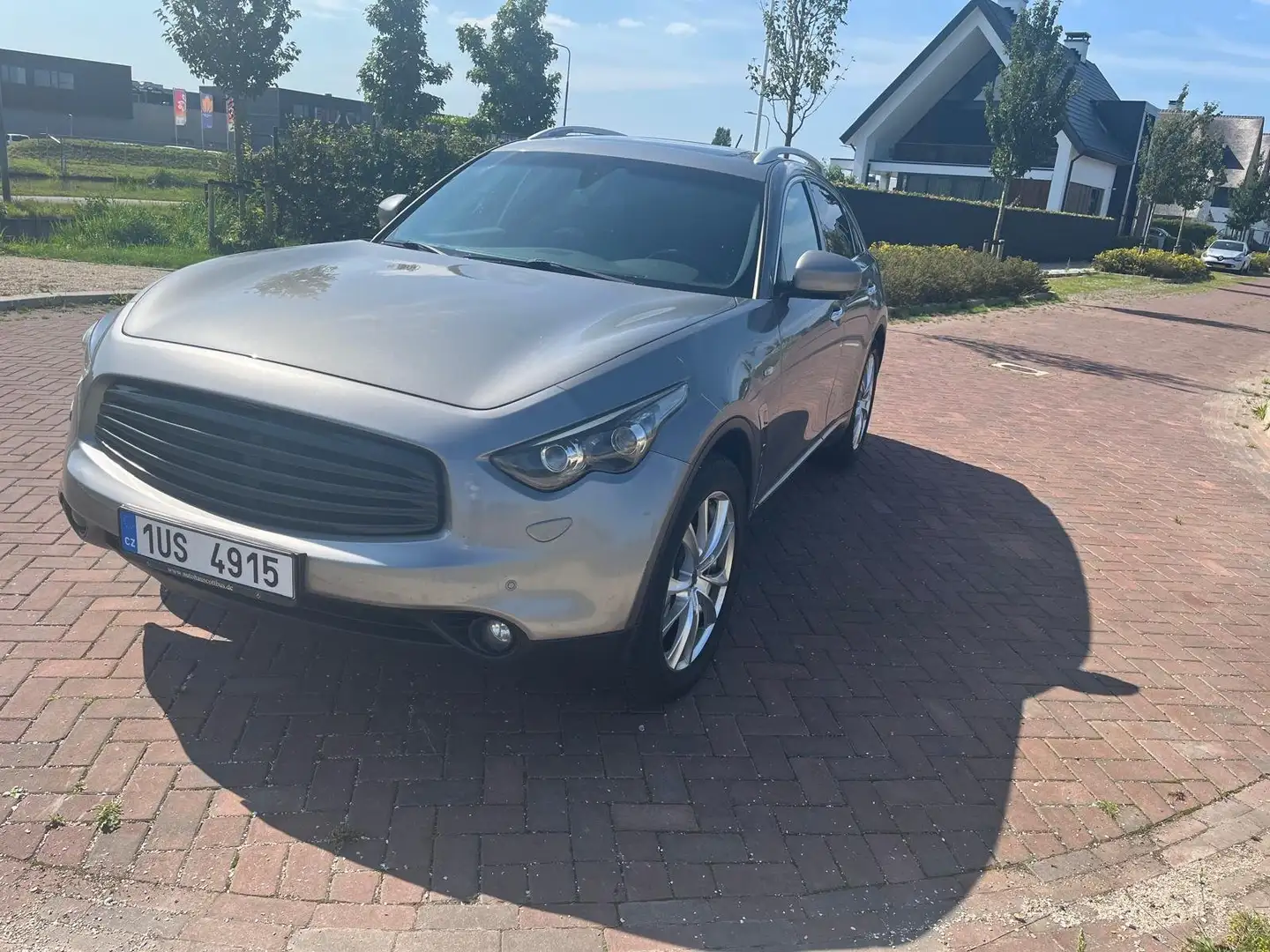 Infiniti FX FX30d AWD Aut. S Premium Silver - 1