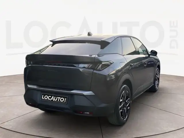Peugeot 3008 view 4